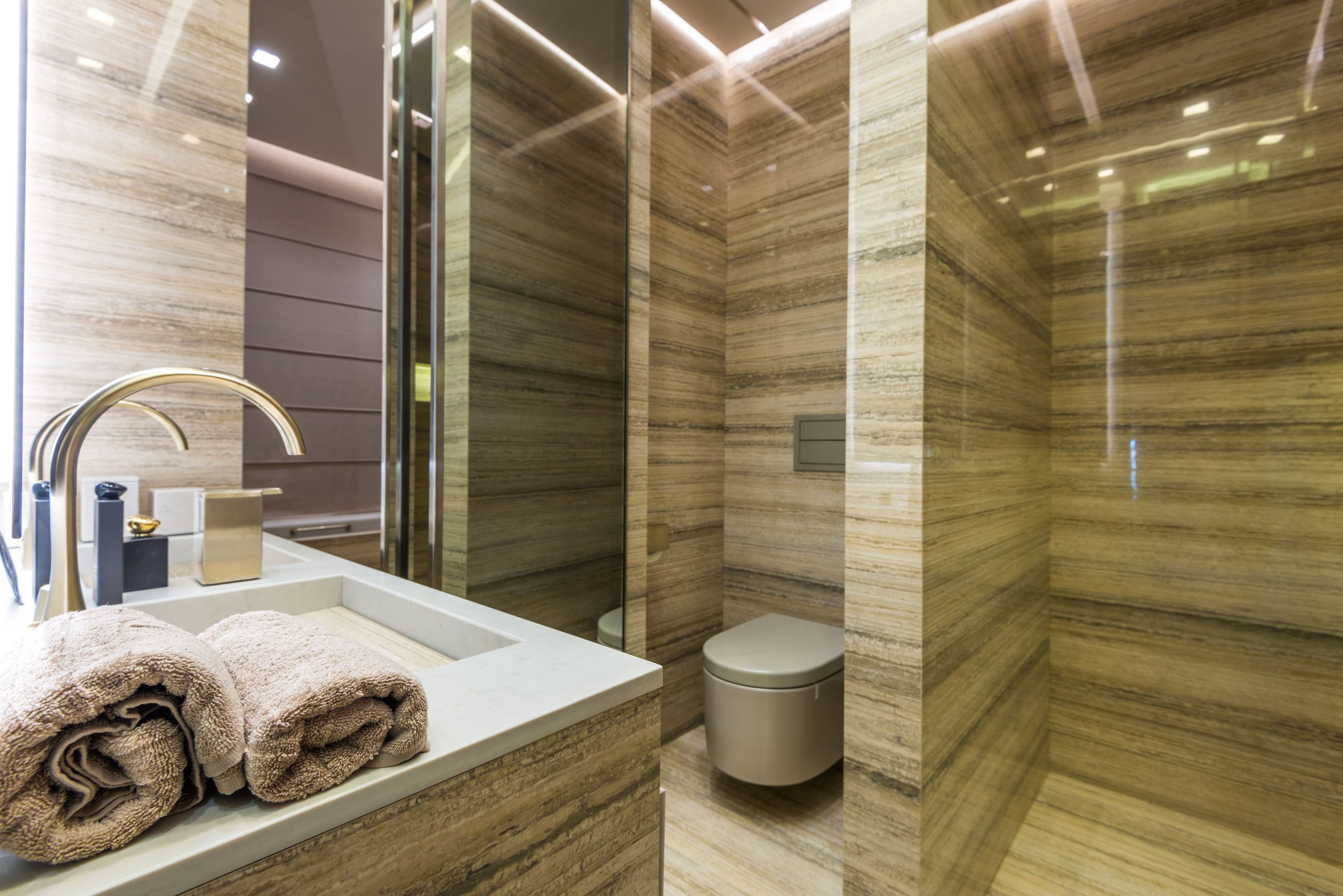 bathroom custom 6.jpg