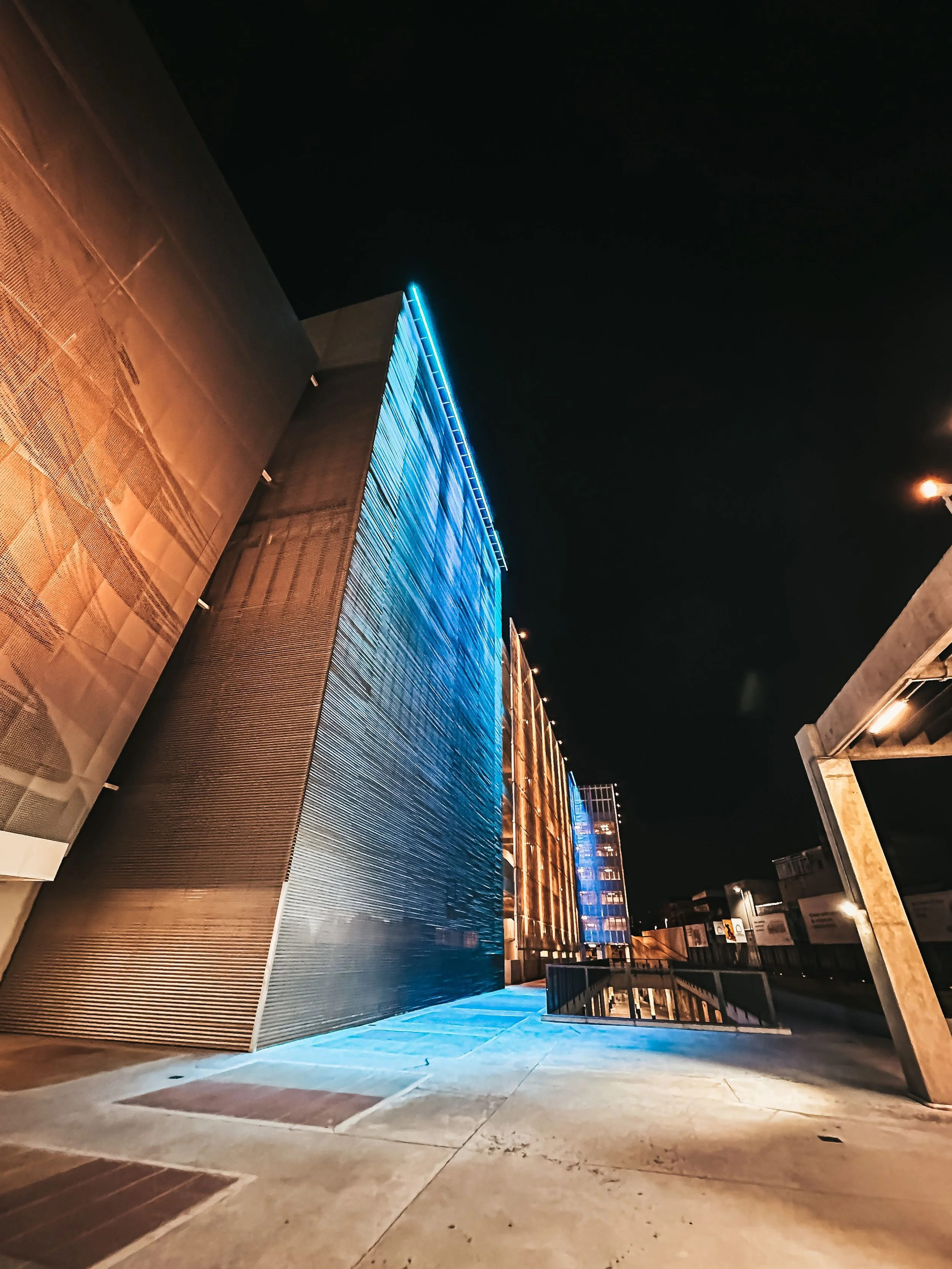 led veneer walls 5.jpg