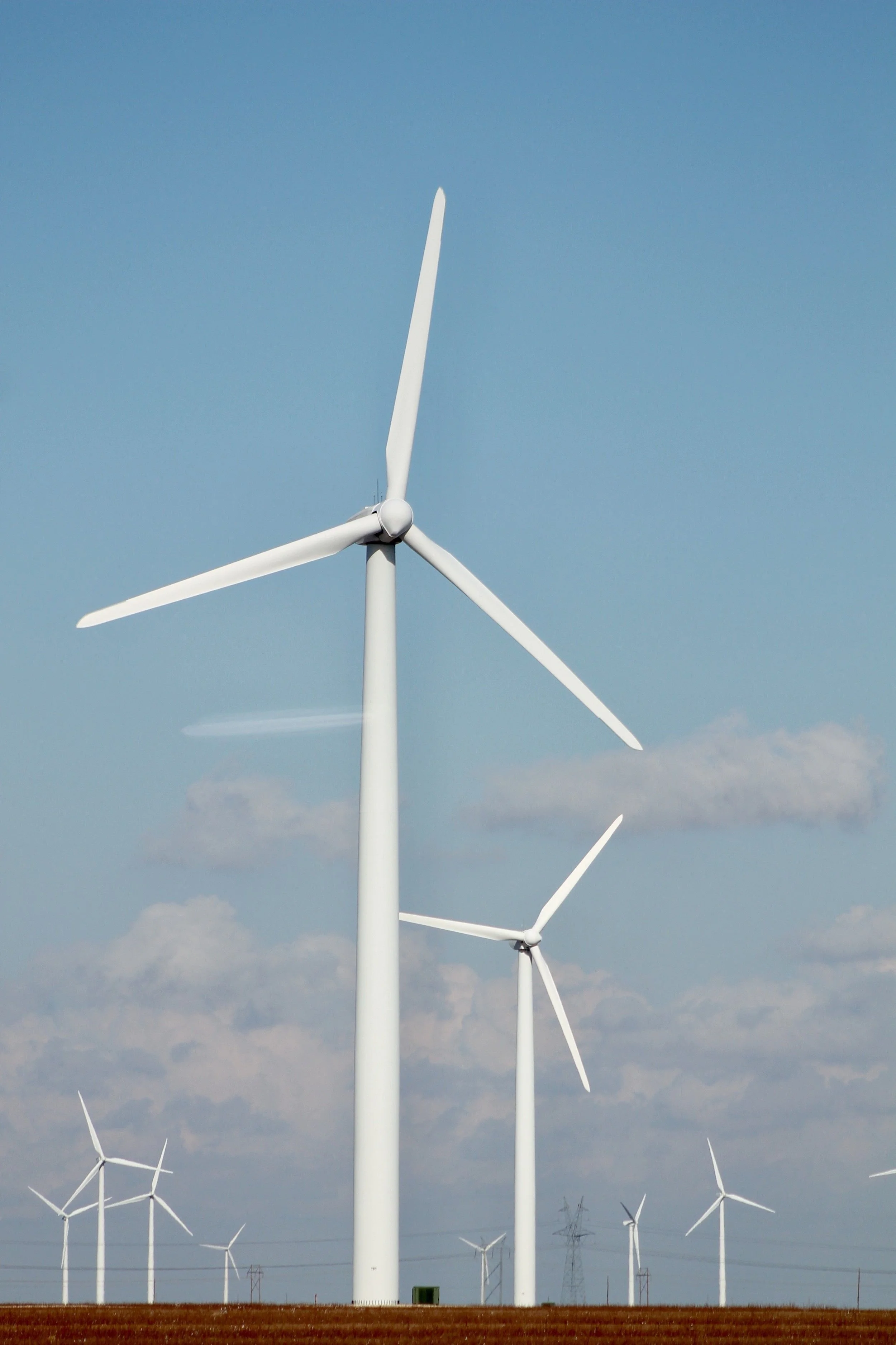 wind turbine.jpg