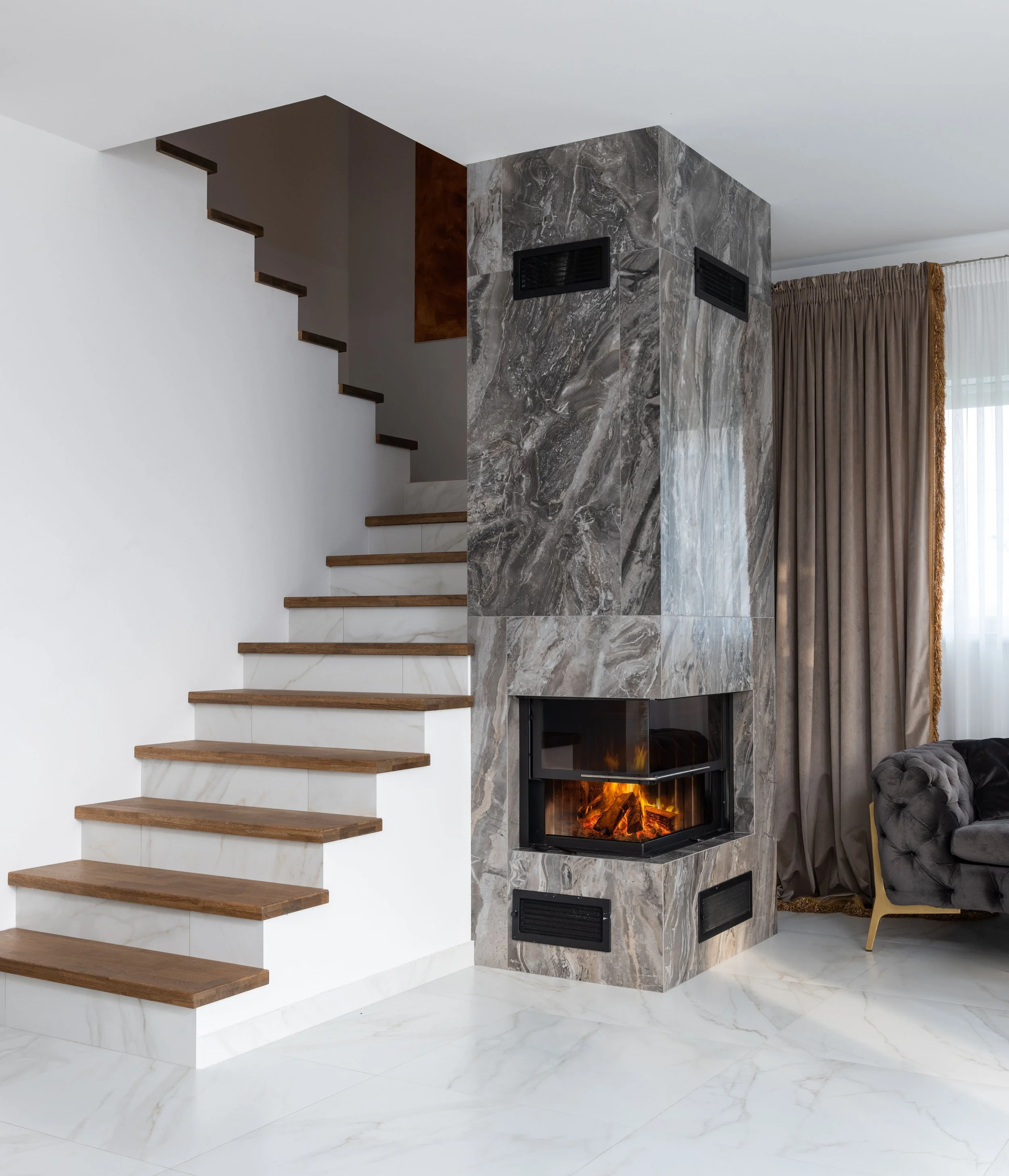 fireplace 3.jpg