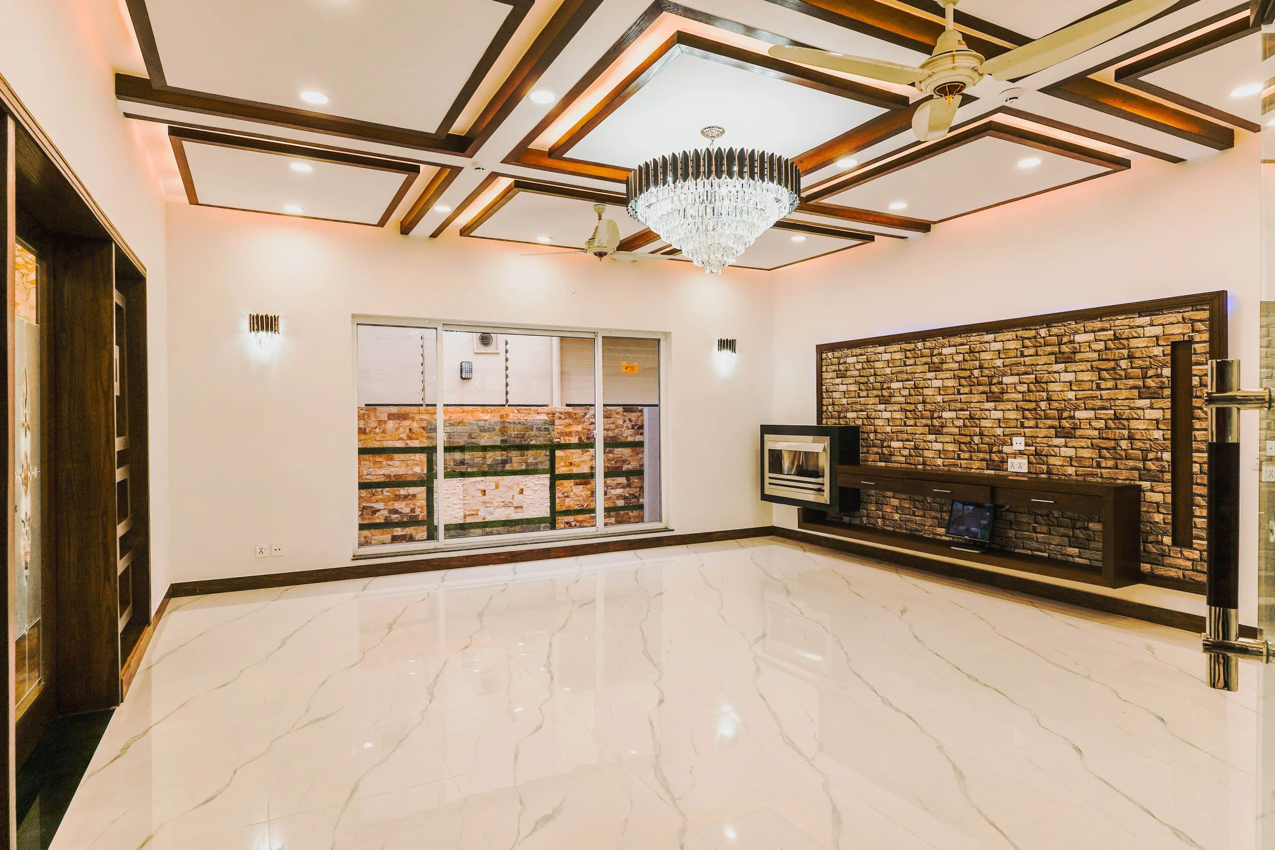concealed cove lighting.jpg