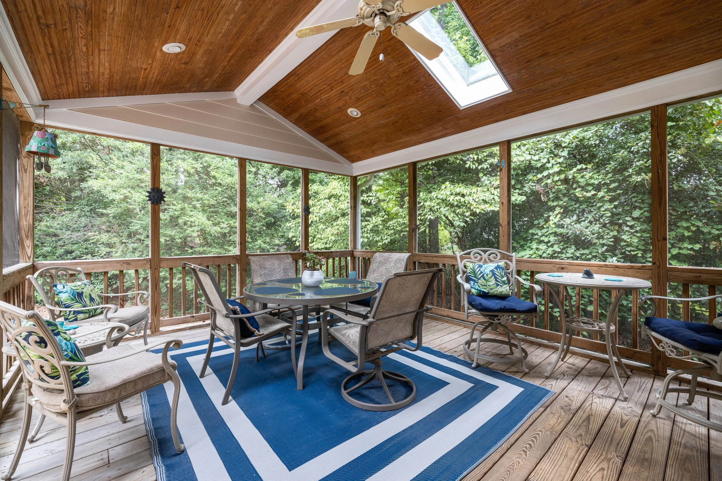 patio and enclosure 5.jpg