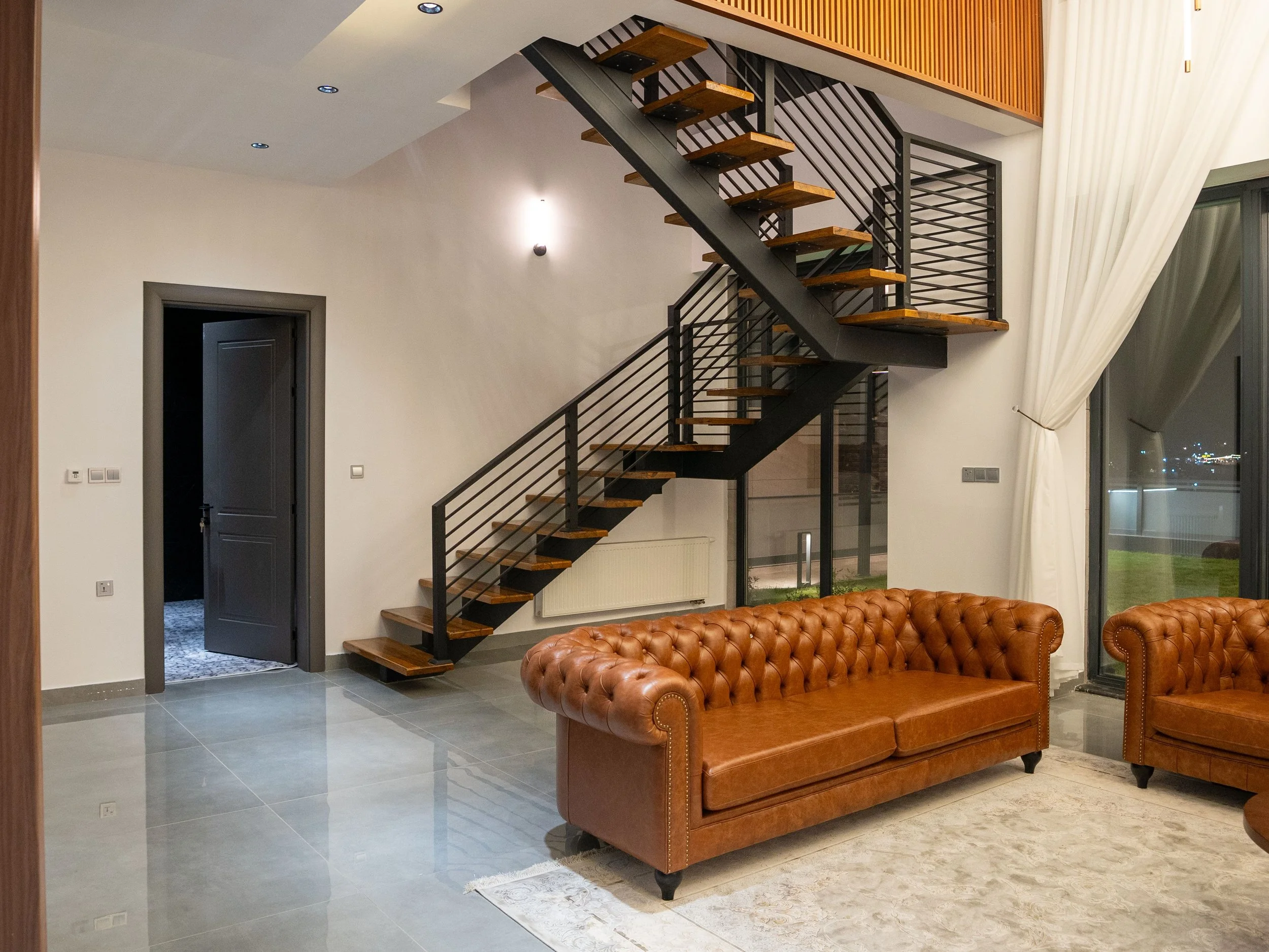 floating staircase 7.jpg