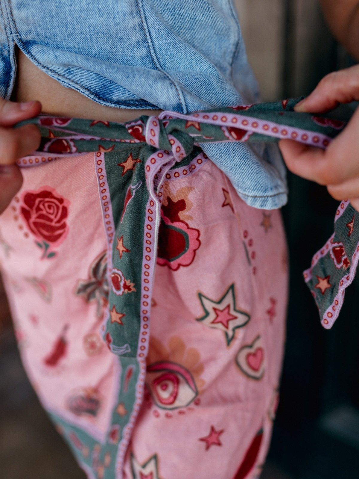 And that&rsquo;s a wrap (quite literally - the CUTEST wrap 😜) 🎄✨ 

Thank you to every beautiful customer who not only supported this Solitta drop, but shopped with us throughout the year. We truly wouldn&rsquo;t be here without you.

We&rsquo;ll st