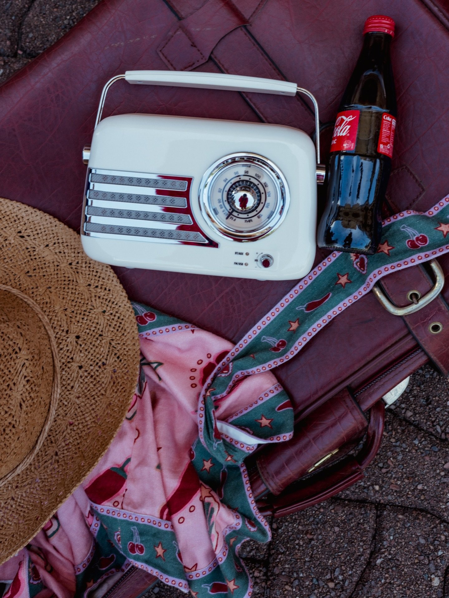 Summer road trip vibes allowed here only 🧳🗺️☀️