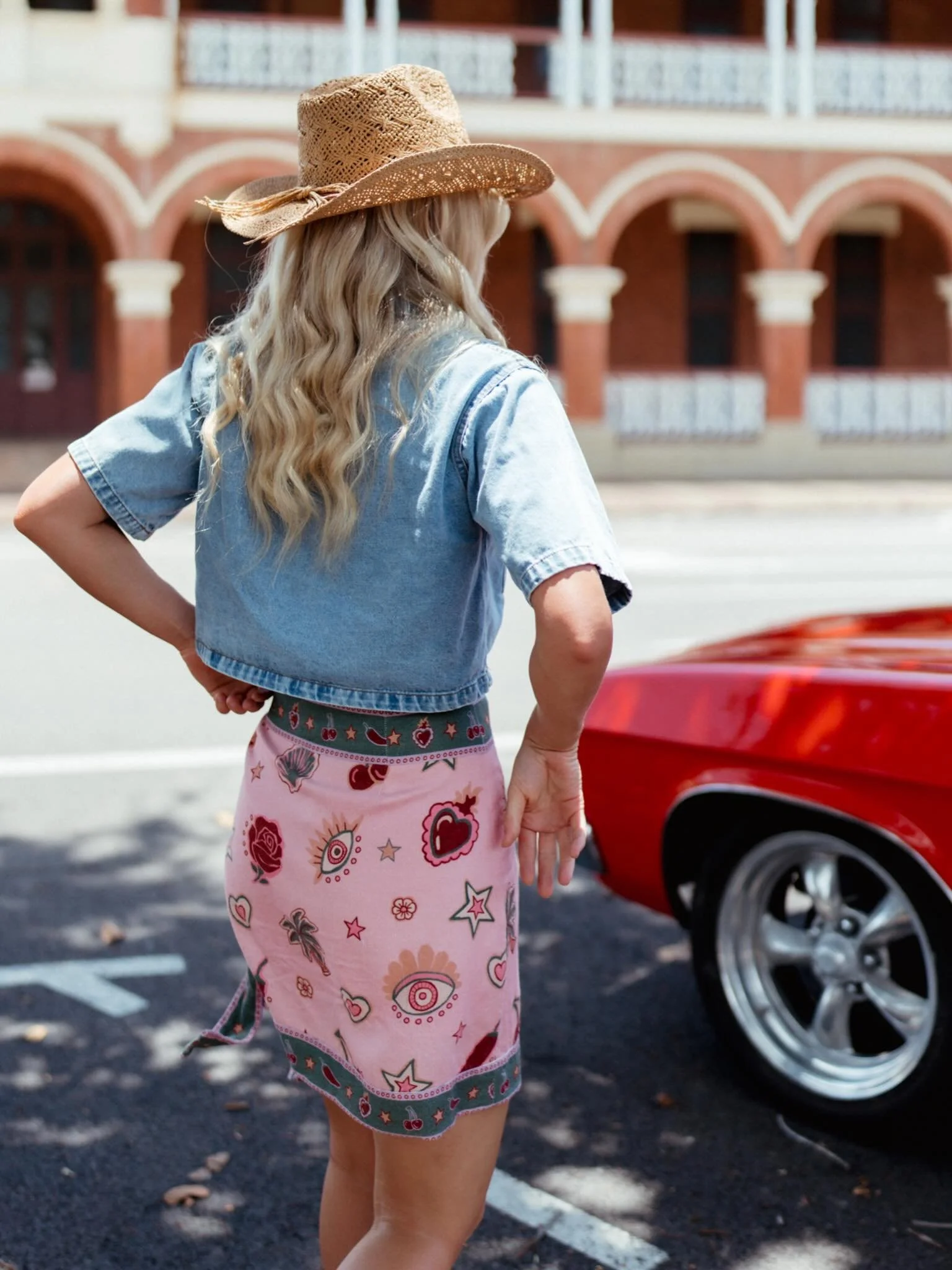 Heya 👋🏽 Just popping in to let y&rsquo;all know that we&rsquo;ve reduced remaining stock a little further to hopefully send our final piece on to their new home. Absolutely nothing over $40 - it&rsquo;s criminal - but we just don&rsquo;t want to se