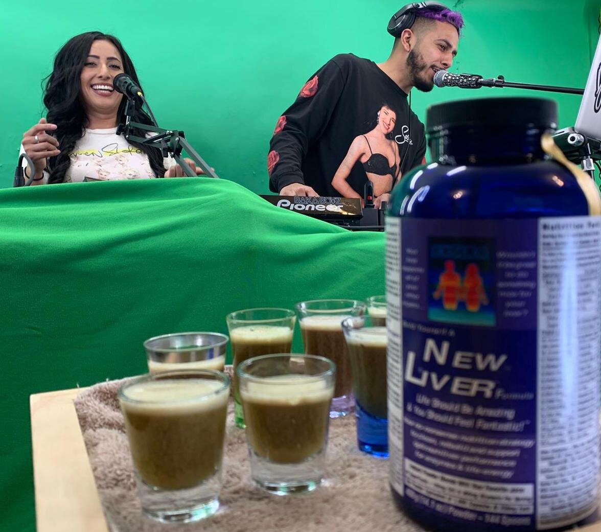 Viv Vitals Sponsored stream - 90's
- #MondayMotivation / VItalitty Party (Stevie Nicole, Brees)