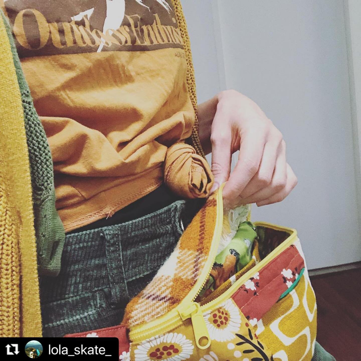 Here&rsquo;s an awesome fanny pack made by amazing @lola_skate_  in our bum bag workshop a few weeks ago!!! It was a huge day of bum-bagging and Laura put together such a cool collection of fabric scraps! I&rsquo;m so happy she loves her creation!!! 