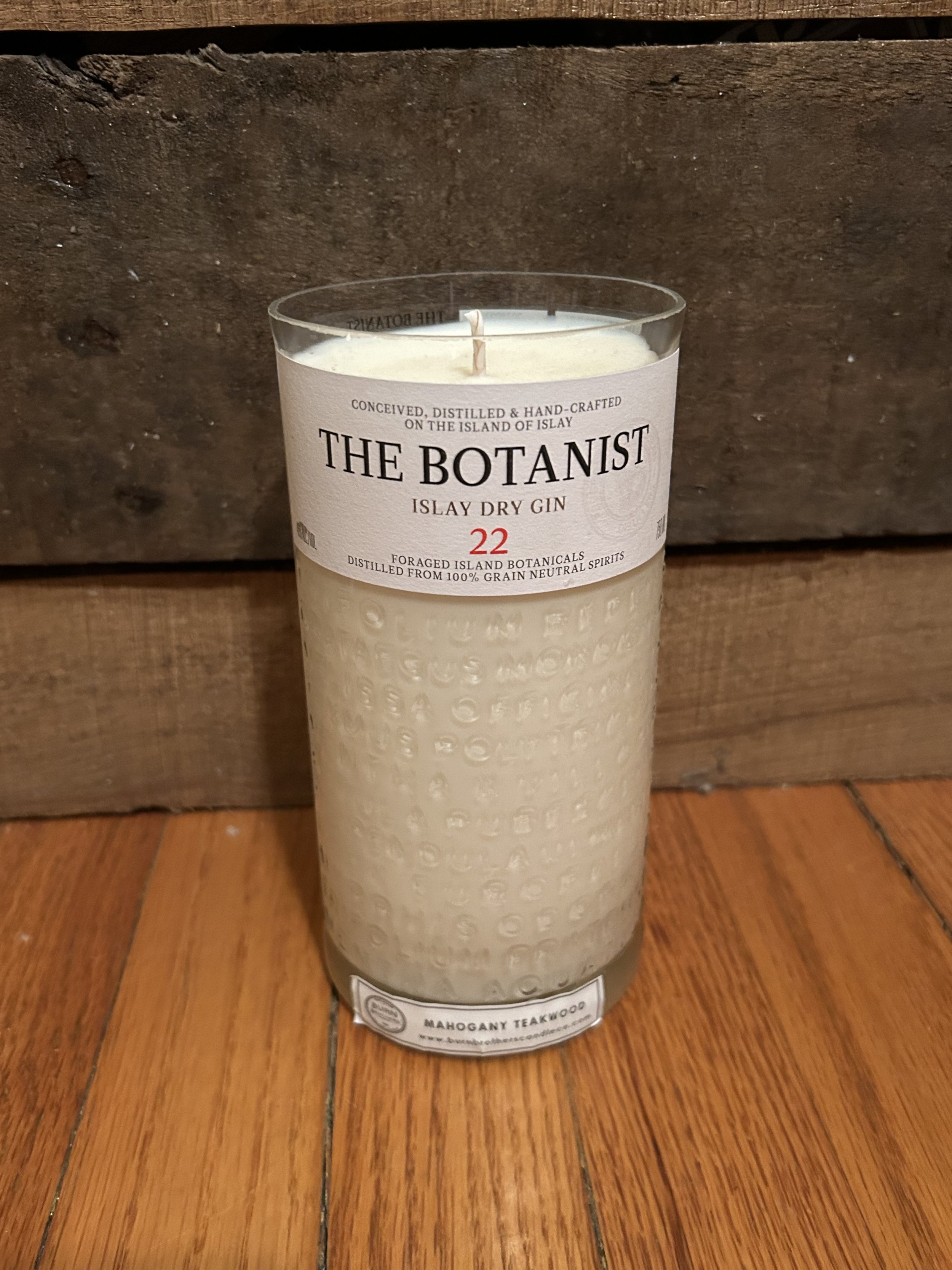 The Botanist - Mahogany Teakwood - Soy Wax Candle
