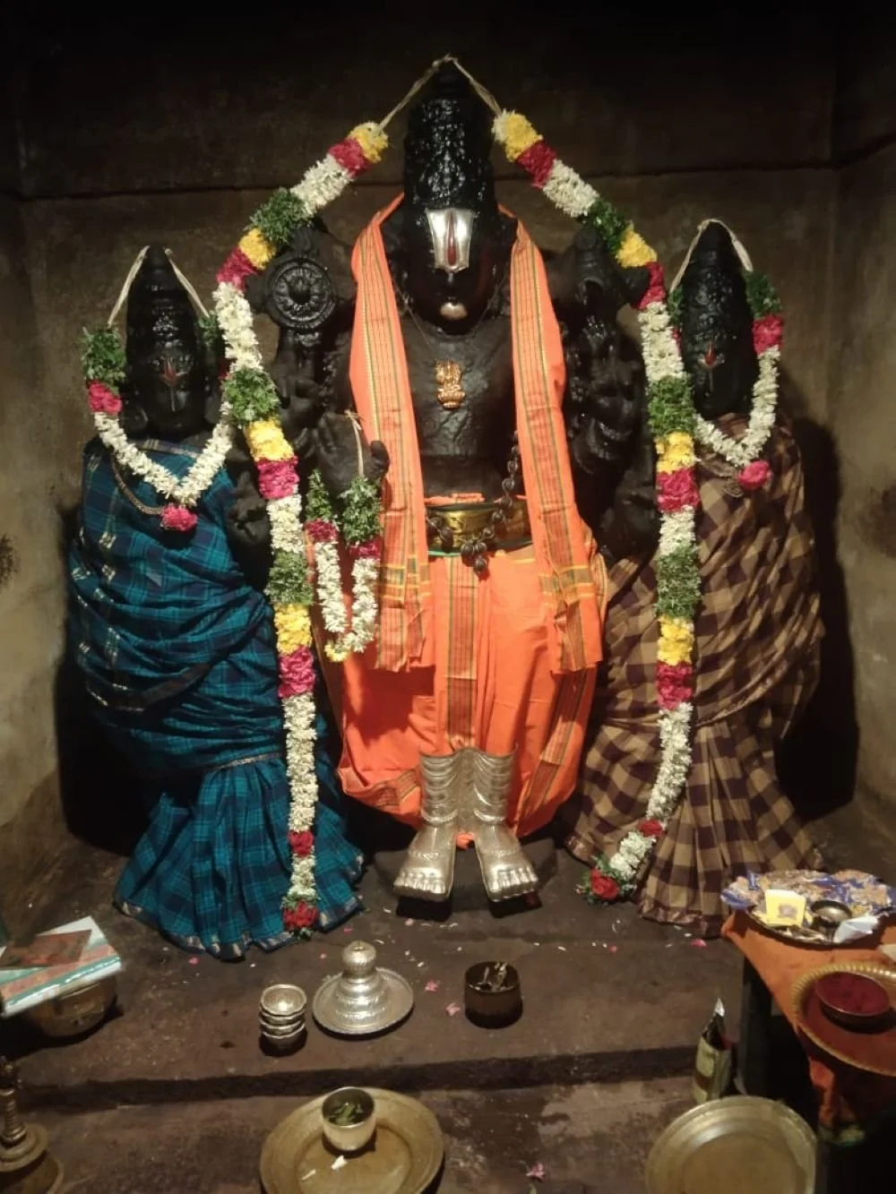 பரமந்தூர் ஸ்ரீ ஆதிகேசவ பெருமாள் கோவில்