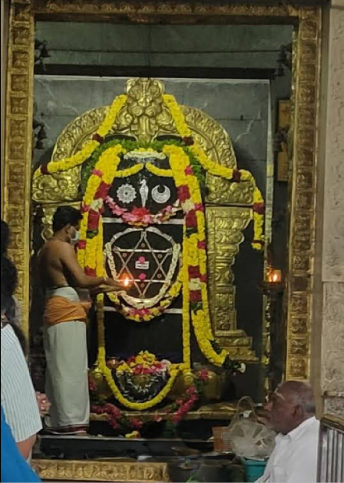 ஏரிக்குப்பம் யந்திர சனீஸ்வரர் கோவில் 