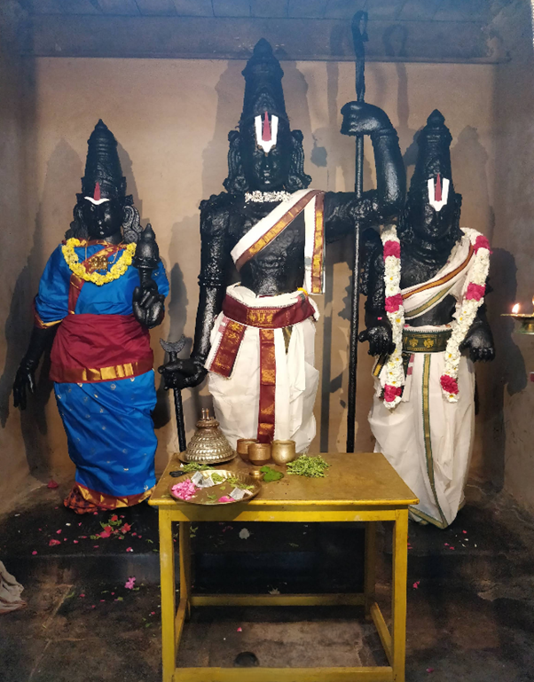 திருநின்றவூர் ஏரி காத்த ராமர் கோவில் 