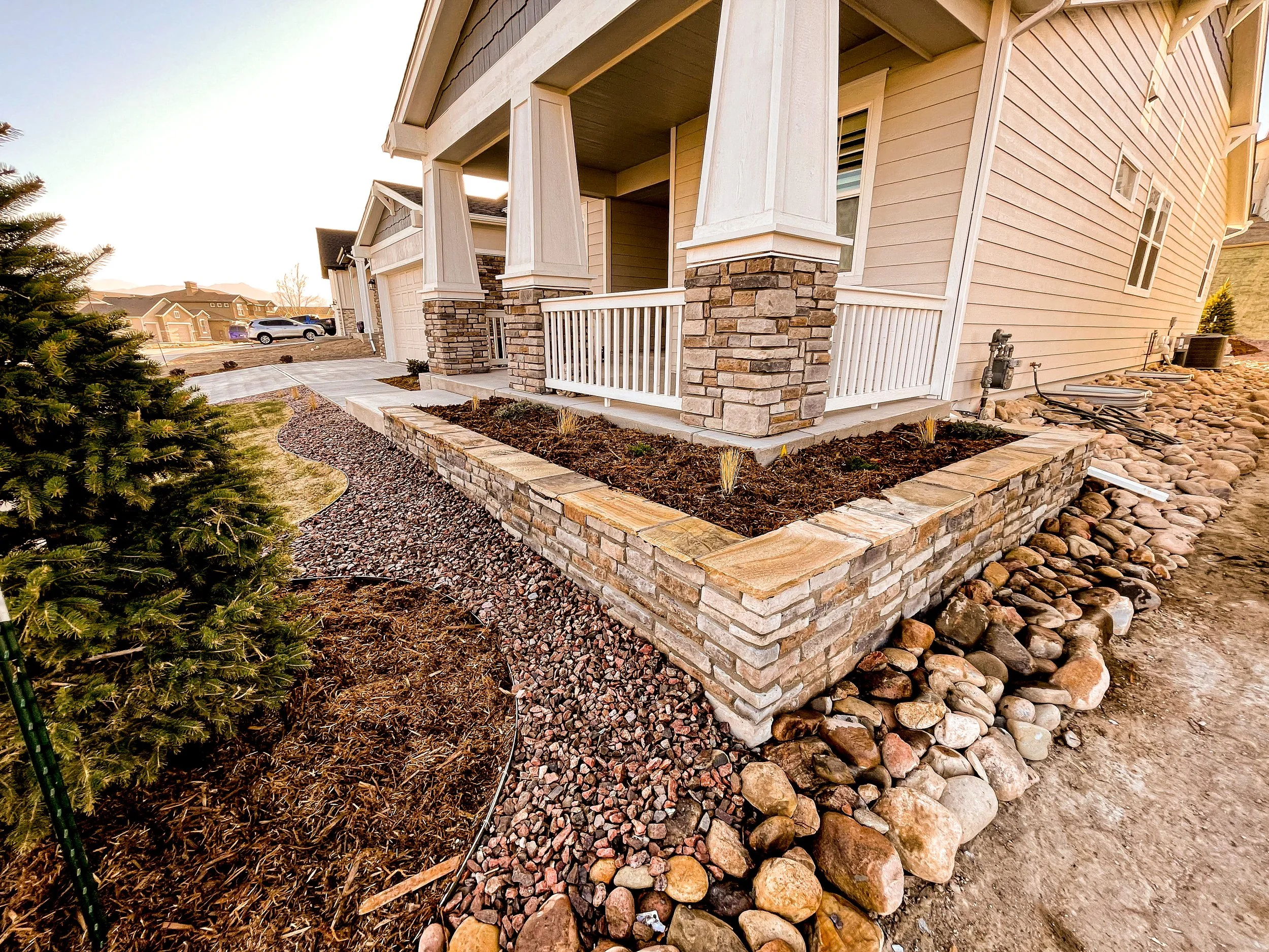 hardscape, retaining wall
