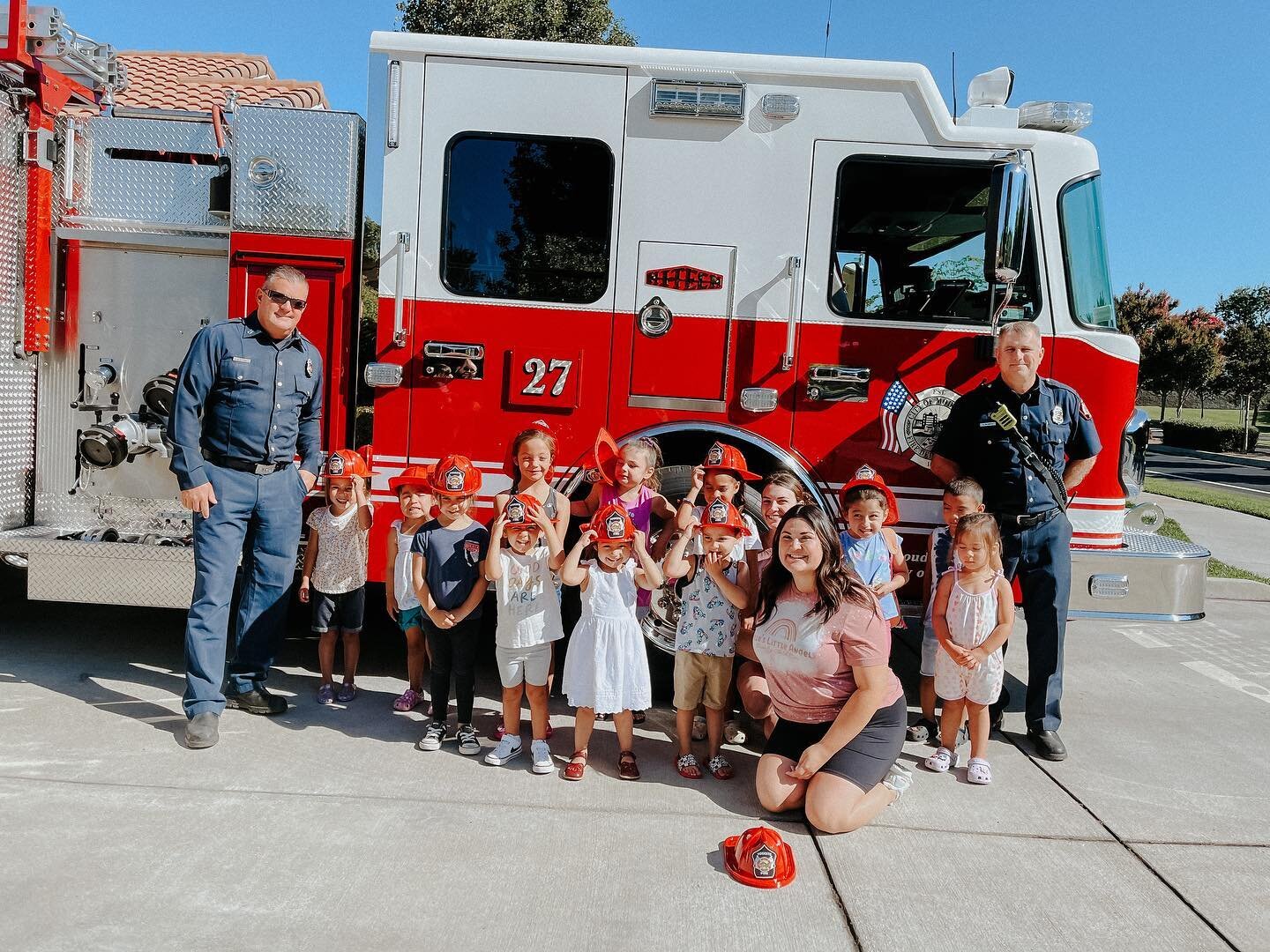 Thank you @oakdale_fire_dept for letting our little angels take a tour ! We appreciate everything you do ❤️