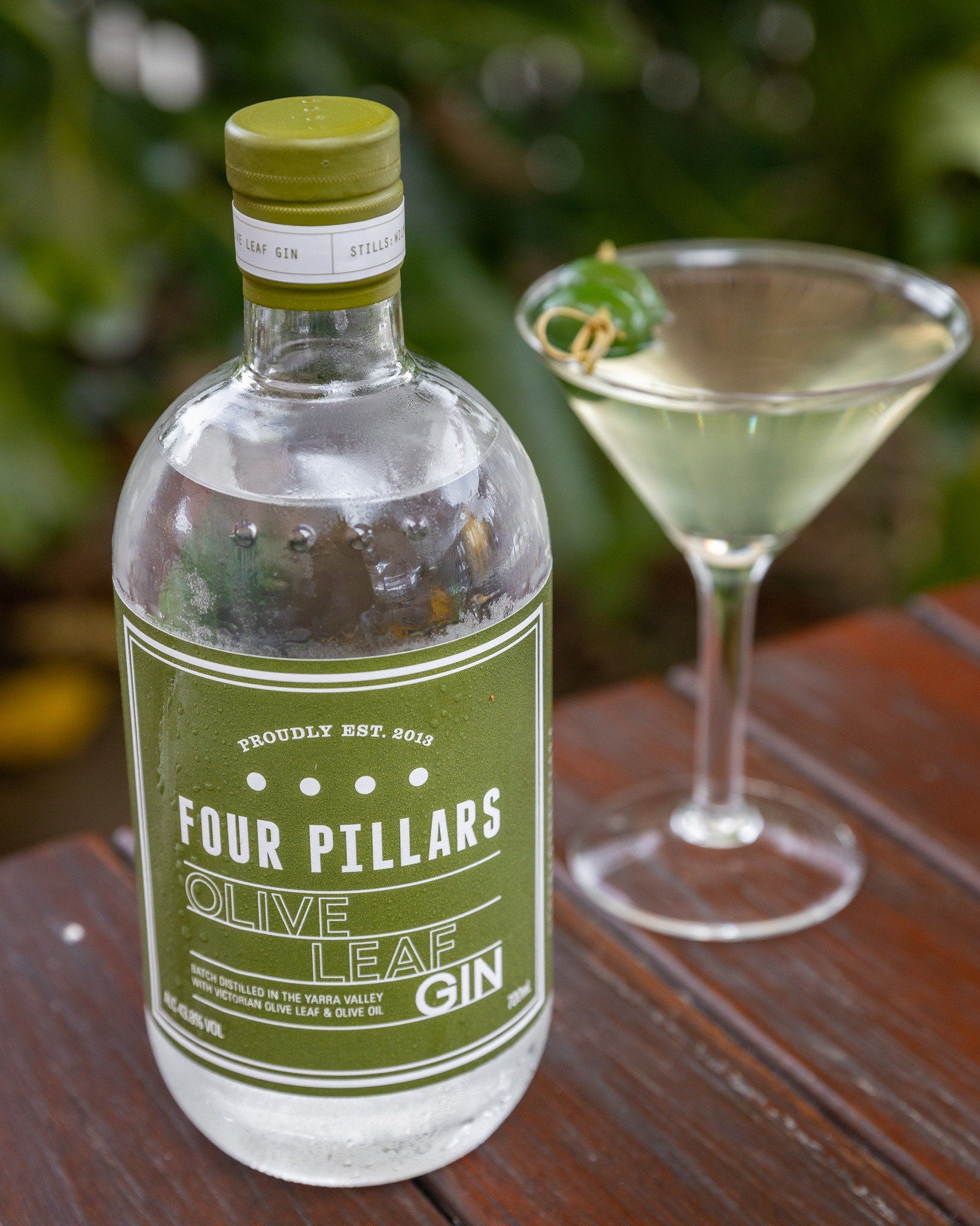 Time for a dirty weekend out! 😍 We're talking about our new Dirty Martini, with Four Pillars Olive Leaf Gin, dry vermouth and olive brine 🍸 Part of our must-try @fourpillarsgin cocktail range 🍹

Only at your home away from home in Mt Eden 🏡 View 