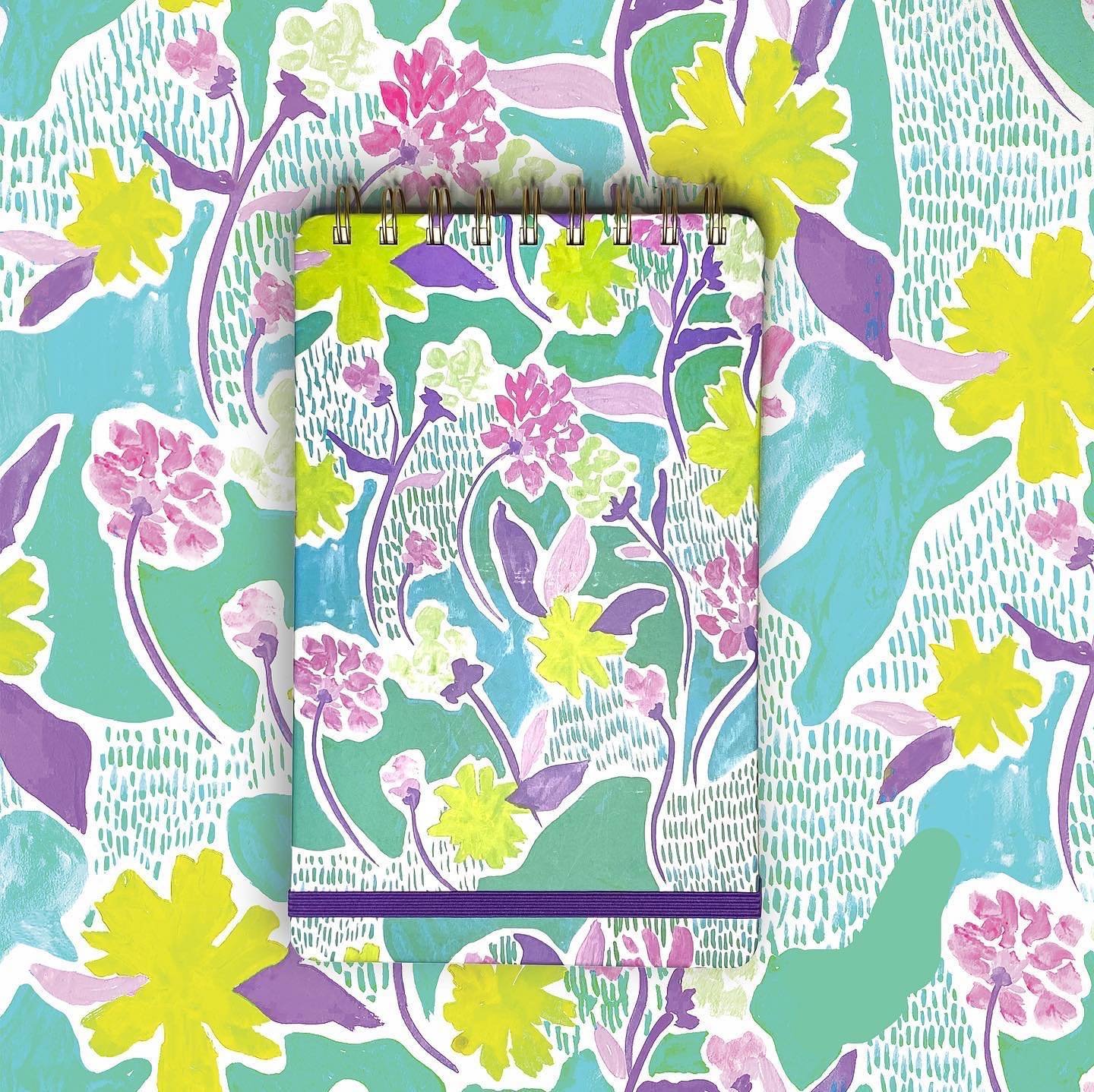 The coolest part of my small biz is seeing my work come to life on products. This was my first ever licensed artwork on a notebook that can be seen at TJ Maxx! Pinch Me! 

#notebookdesign #tjmaxx #licensingartist #flowerpattern #colorfulpattern #artf