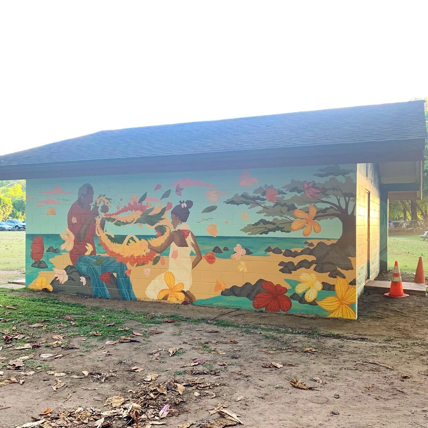 Have you been to Anini Beach Park? 💜

Thanks to our awesome local muralists Kayti @mamabearkayti and Shianne @shiannein each bathroom has an intricate and beautiful mural 💜 they tell the stories of the place and connects us with the space. This was