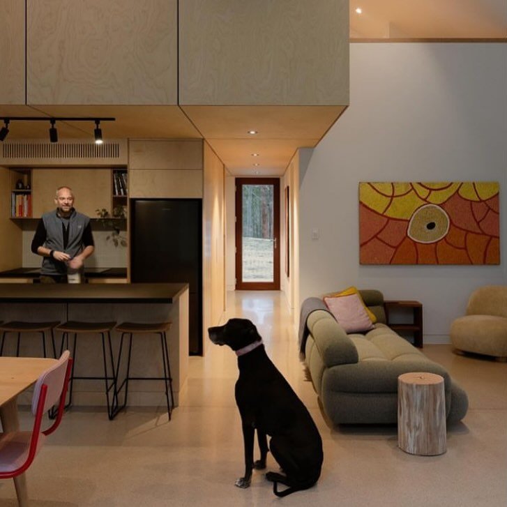 We love seeing how Paperock features in homes and this kitchen bench top built by @twhitebuilding and architects @pedersenarchitecture is a fantastic example.
📷 @lukeshadbolt 
#paperocksolid #paperock #australiankitchen #australianinteriors #kitchen