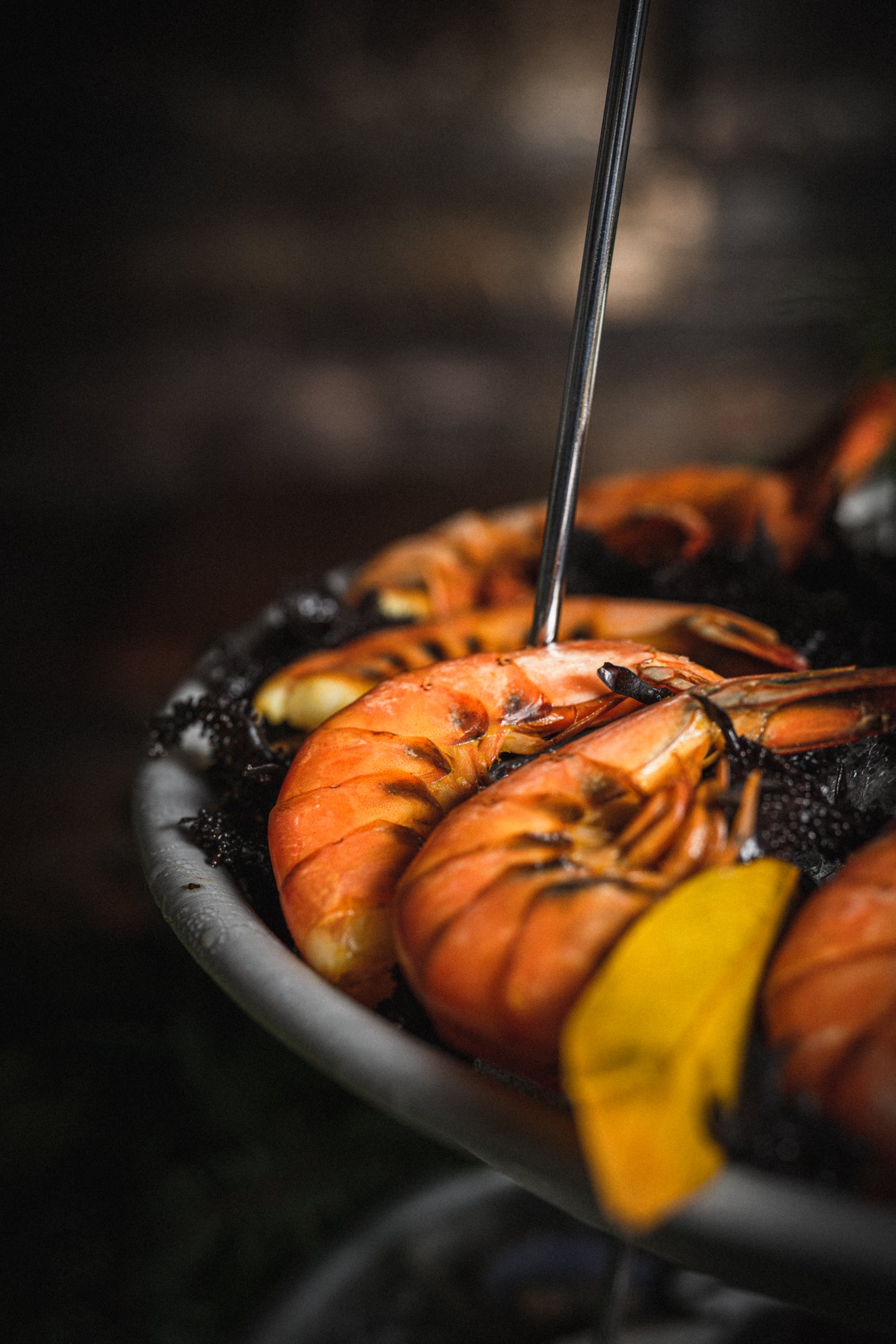 hb-seafood-tower-closeup.jpg