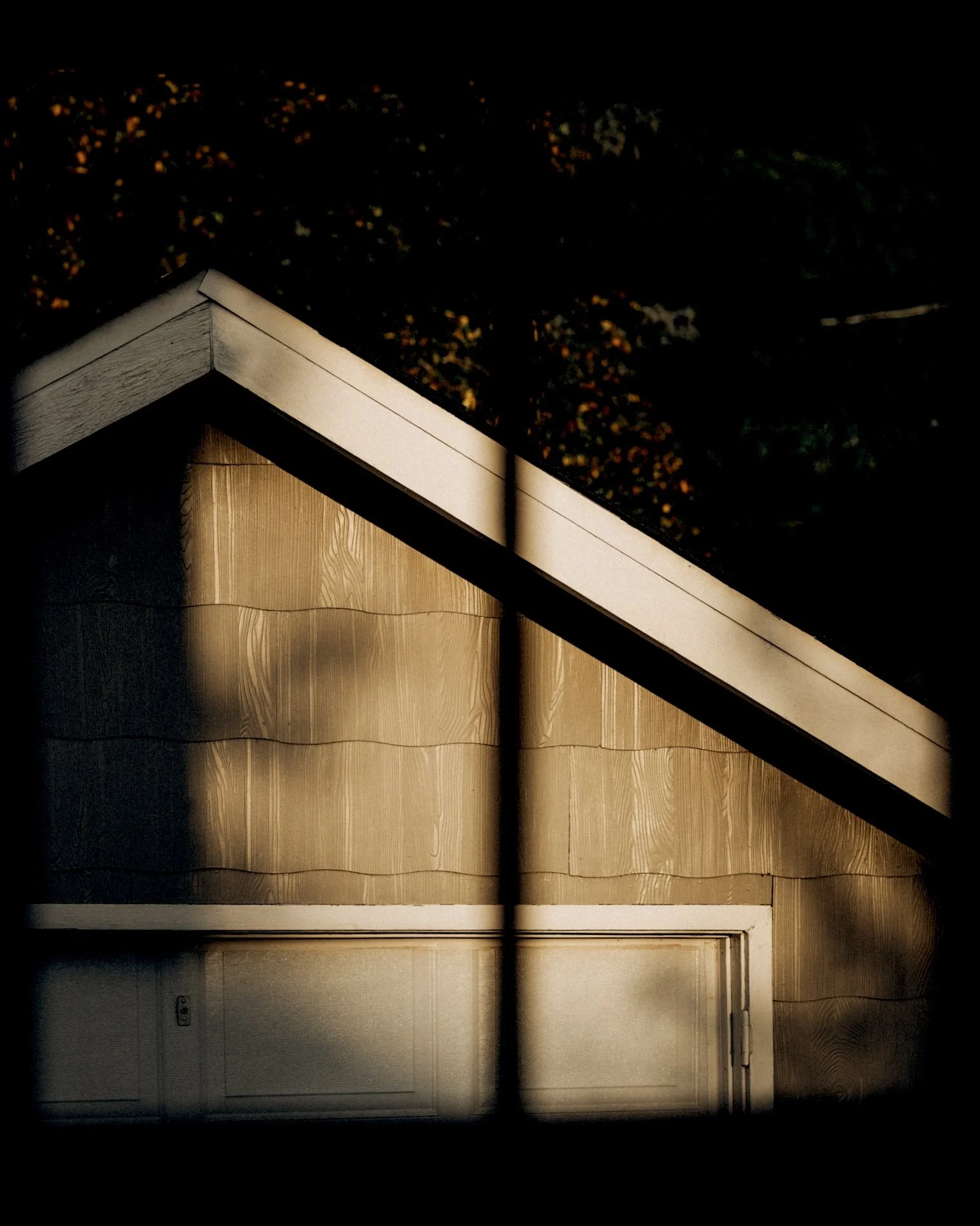 garage-light.jpg