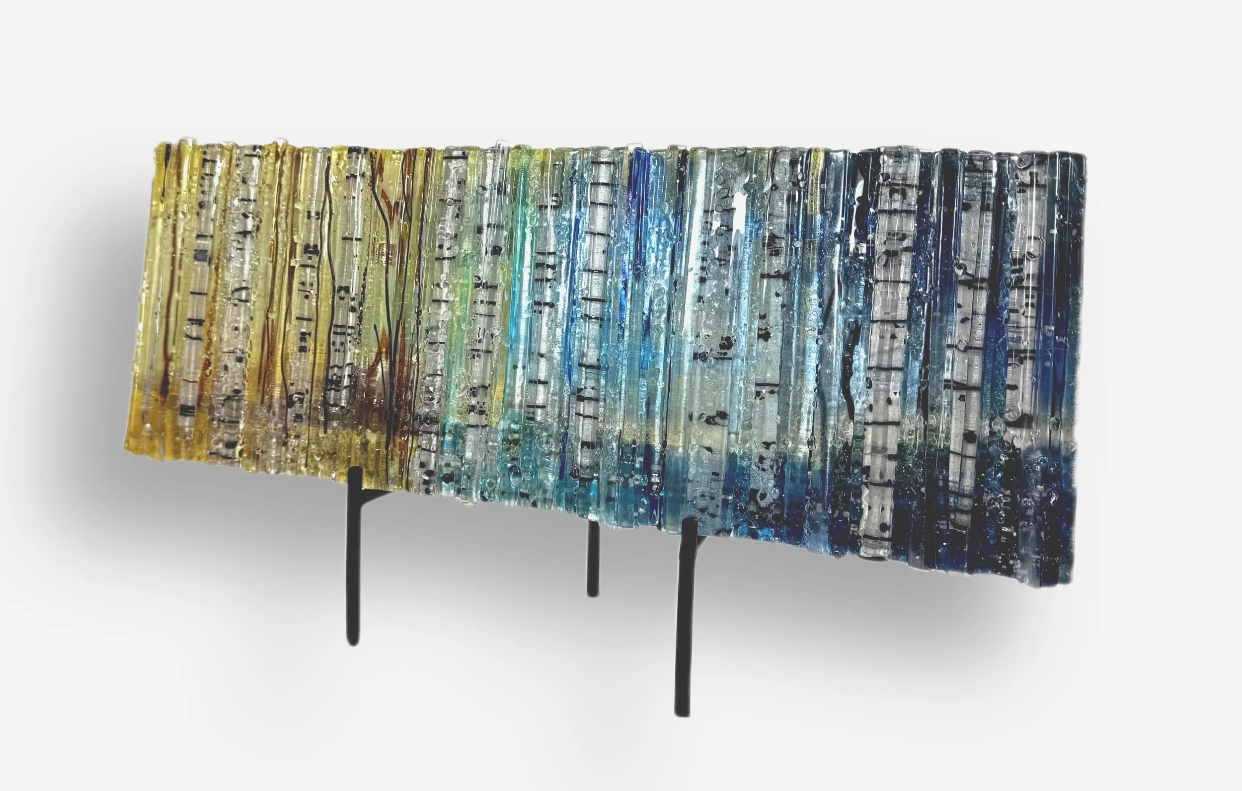 Enchanted Forest - Evening Light by Roz Speirs
9 x 21.5 x 40 (including stand)
Image 1 of 2
For Sale: $950 - Contact Roz directly on roz@clarityglass.co.nz.
The vibrant colours of the changing seasons, and the movement of light throughout the day ins