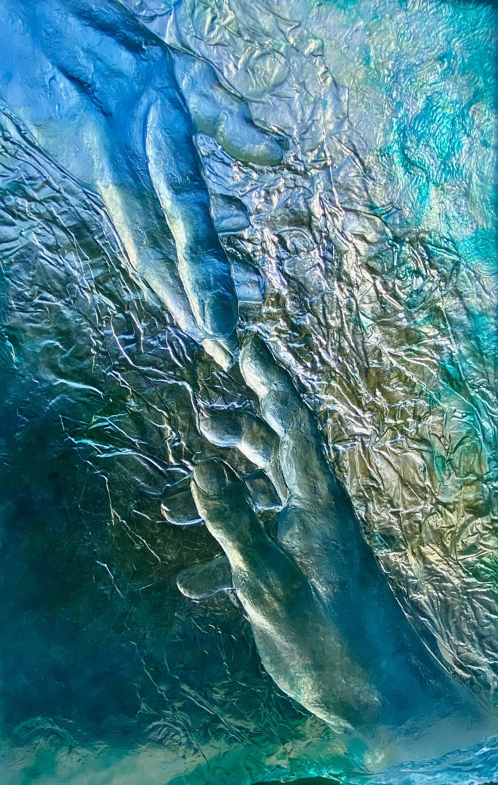 "The Unspoken" Kiln cast Gaffer Glass. Cold worked. by Joanne Sullivan
22cm x 33cm
For sale:  $2700.00 plus GST - Contact Joanne on joannesullivan8@gmail.com
This sculpture explores how we connect with one another and also relates to inner journeys.