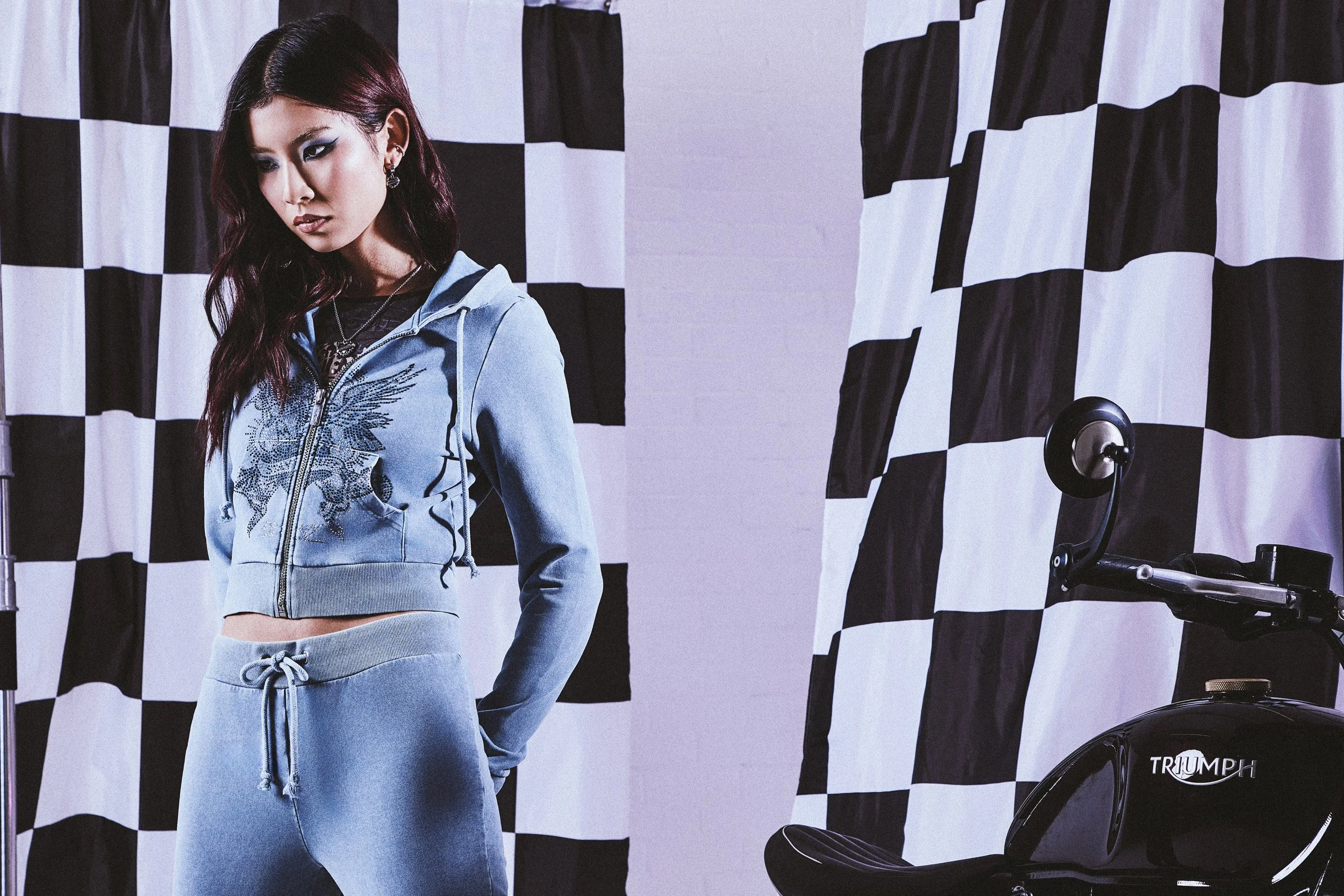 18_11_25_ED_HARDY_LOOKBOOK_260624 copy.jpg