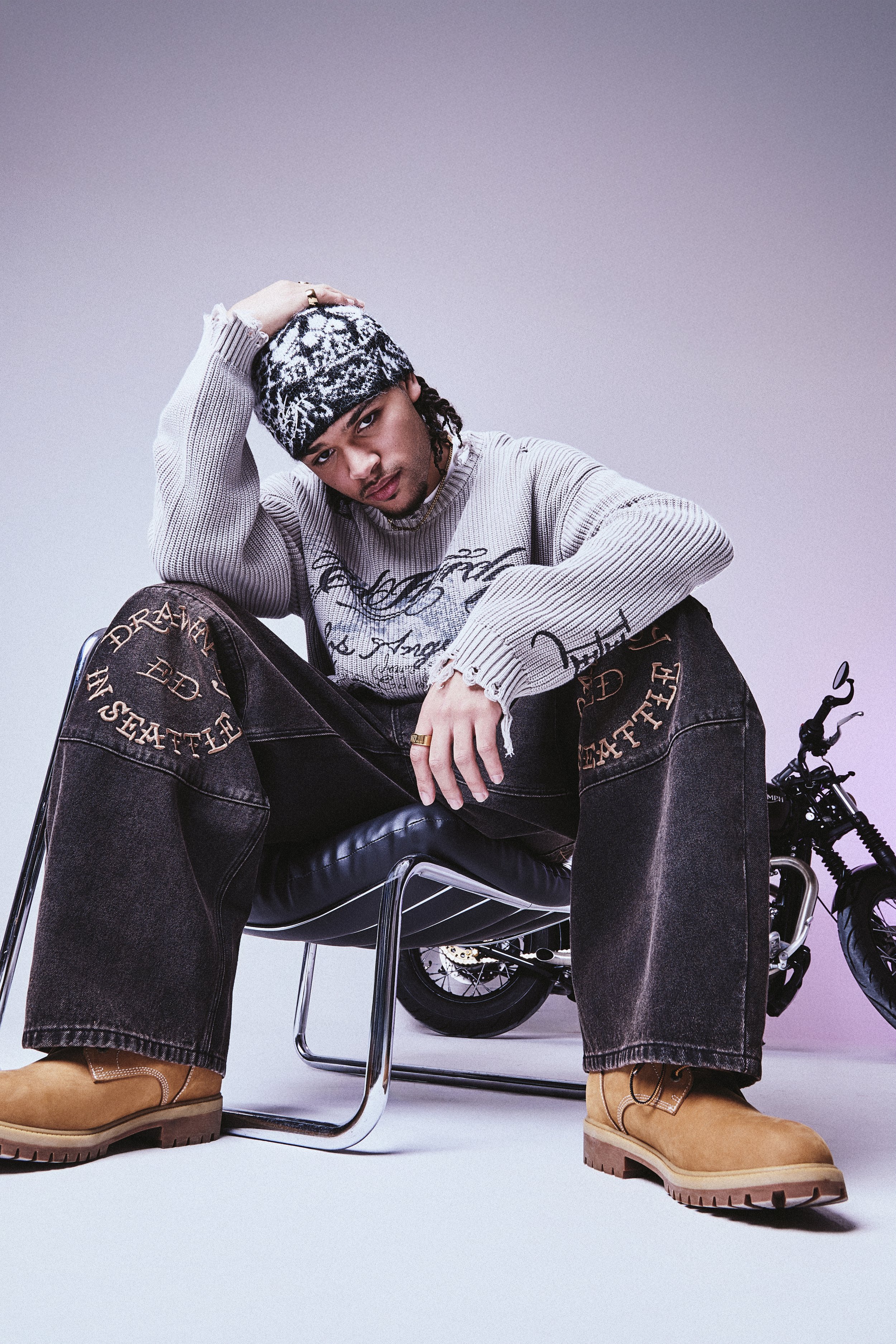 18_11_25_ED_HARDY_LOOKBOOK_261280 copy.jpg