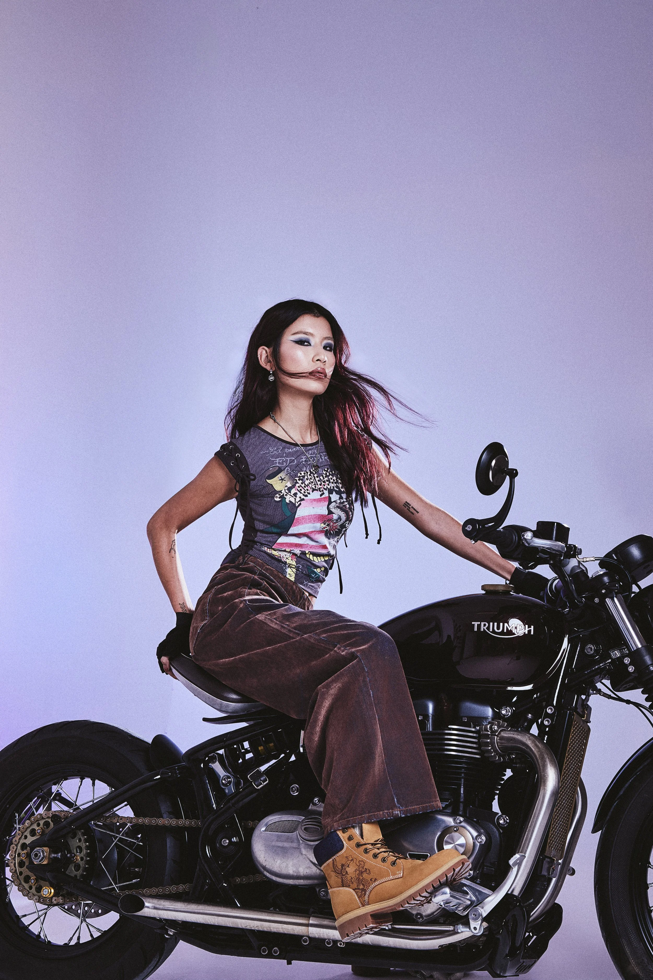 18_11_25_ED_HARDY_LOOKBOOK_261398 copy 2.jpg