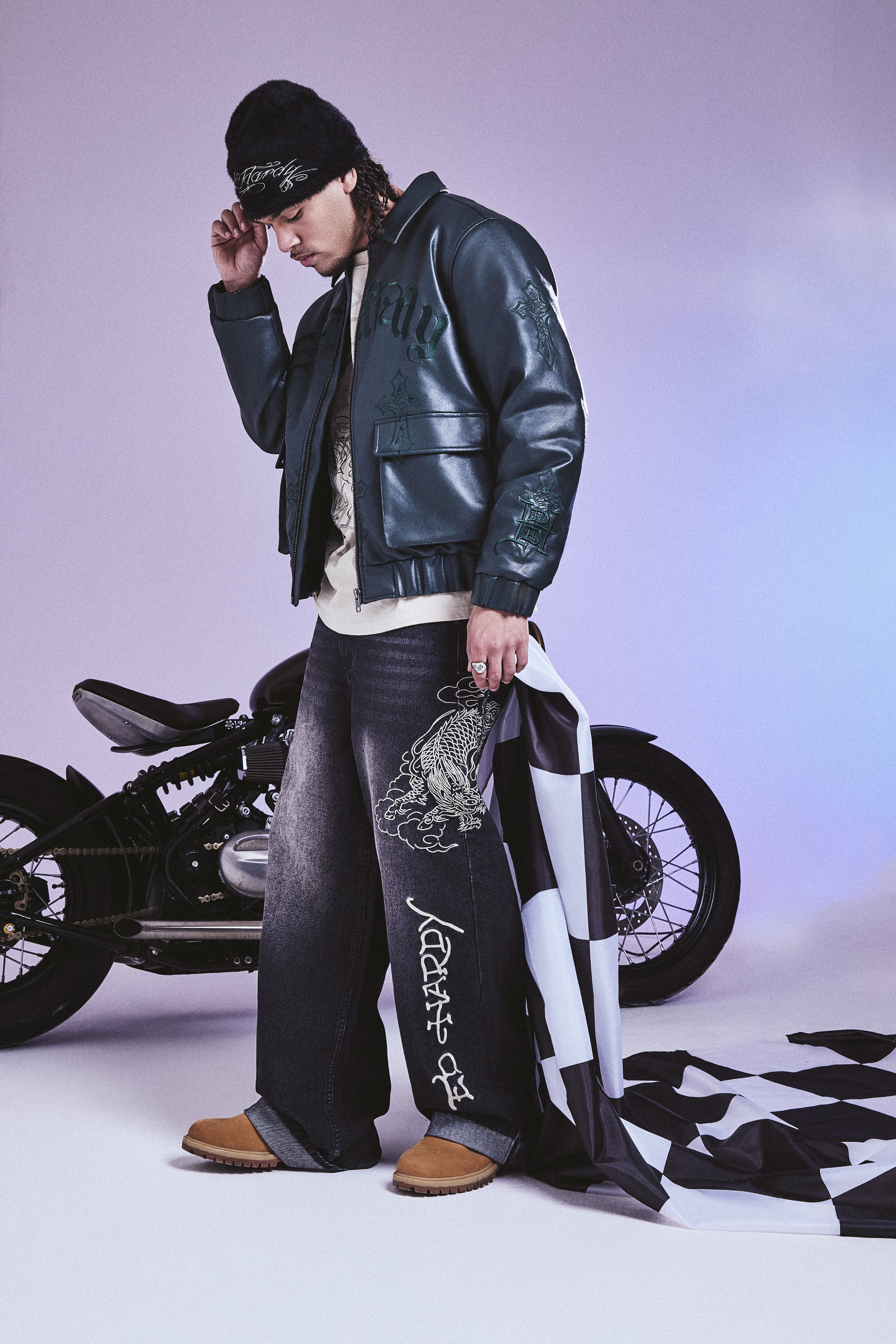 18_11_25_ED_HARDY_LOOKBOOK_261616 copy.jpg