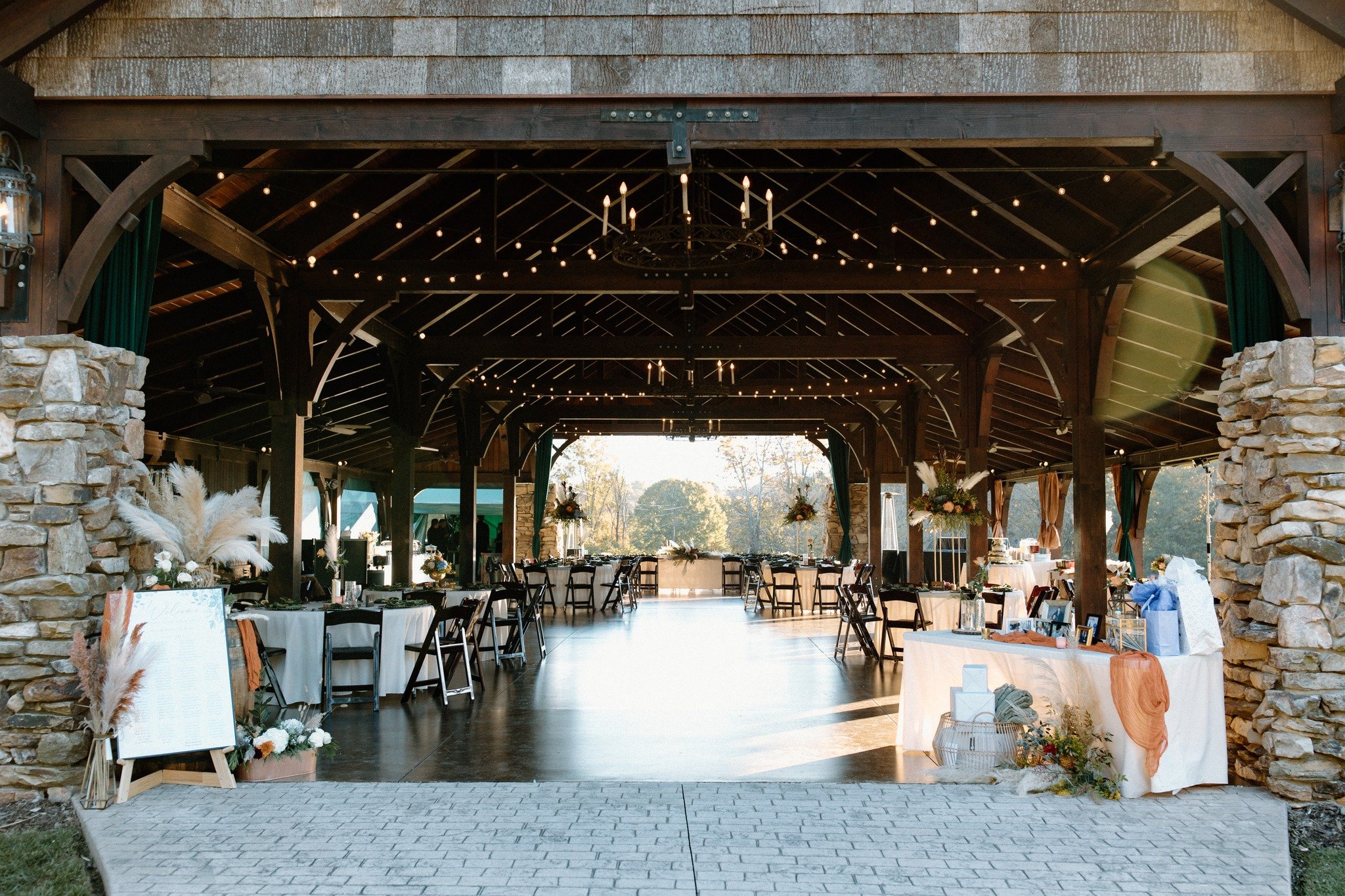 Discover why Green Gables Farm stands out as one of the most budget-friendly venues in Charlotte.✨ Offering...

✅Outdoor and indoor ceremony choices.
✅A vast collection of over 3,000 trendy decor pieces
✅and clear, transparent rental rates

We ensure