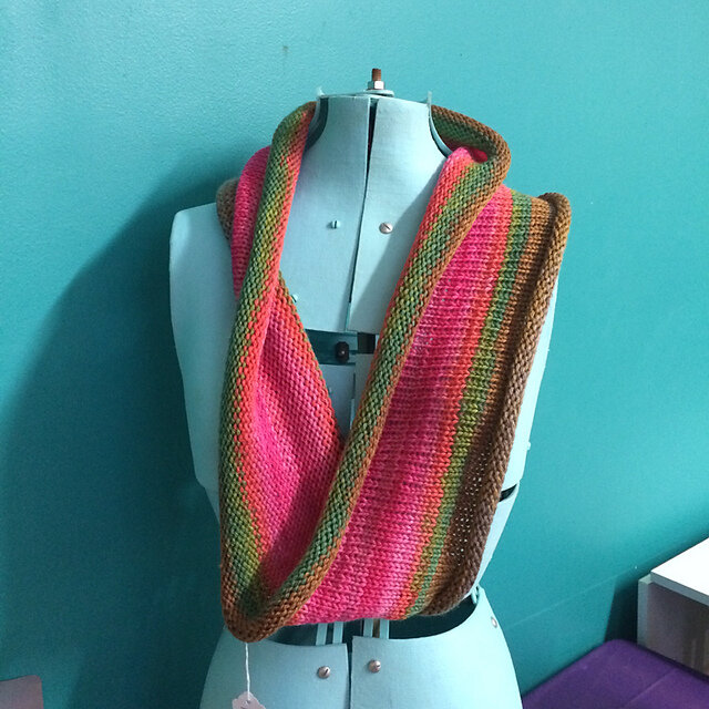 FO: Splash of Color Cowl (x2)