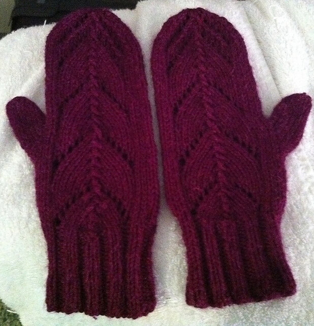 FO: Sapphire Heather Mittens
