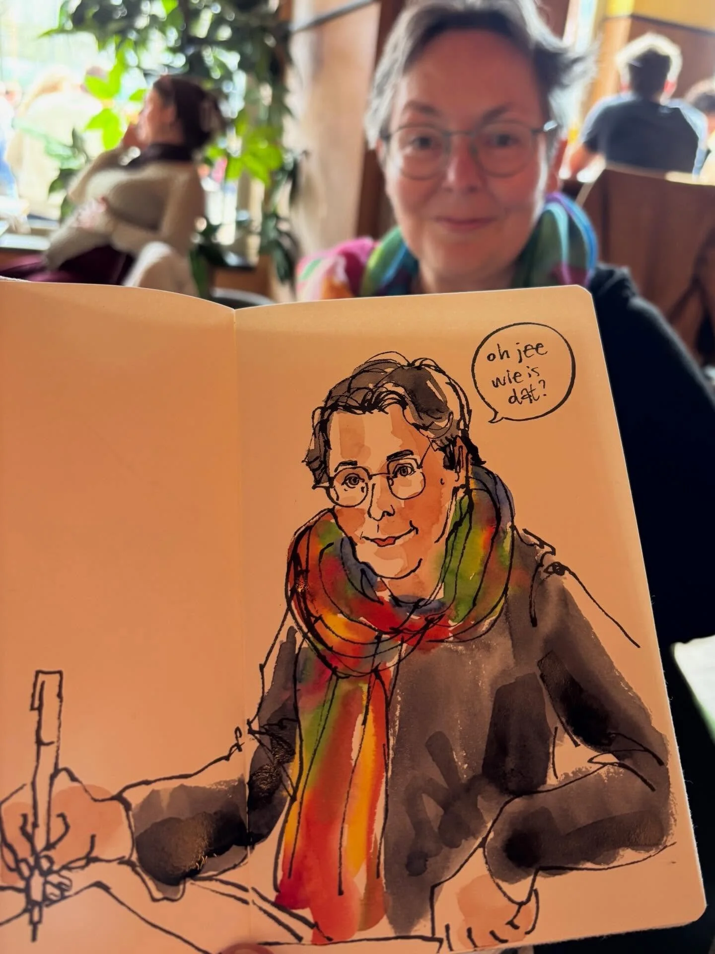 Today @gwenglotin and I spent time together on a lunch-and-sketch date. Of course we had to draw each other. Likeness or not, we had a wonderful time. 

I made another drawing too on the last spread of my other sketchbook, but didn&rsquo;t take a pic