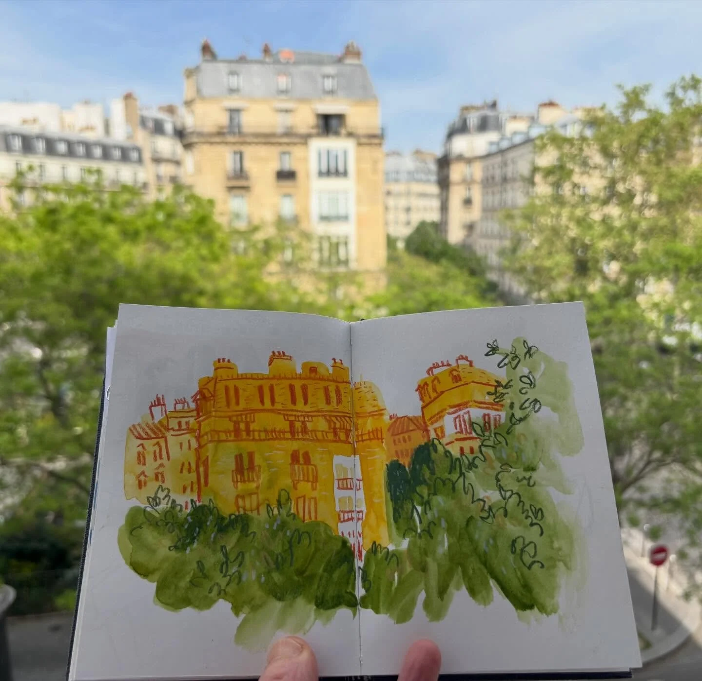 It always amazes me how much you can do in a short amount of time. 
This spread took 14 minutes. Yes, I timed it.) 
4 minutes for an initial watercolor shape, then 10 minutes adding line on top. 

Materials used:
-Hahnem&uuml;hle Nostalgie sketchbook