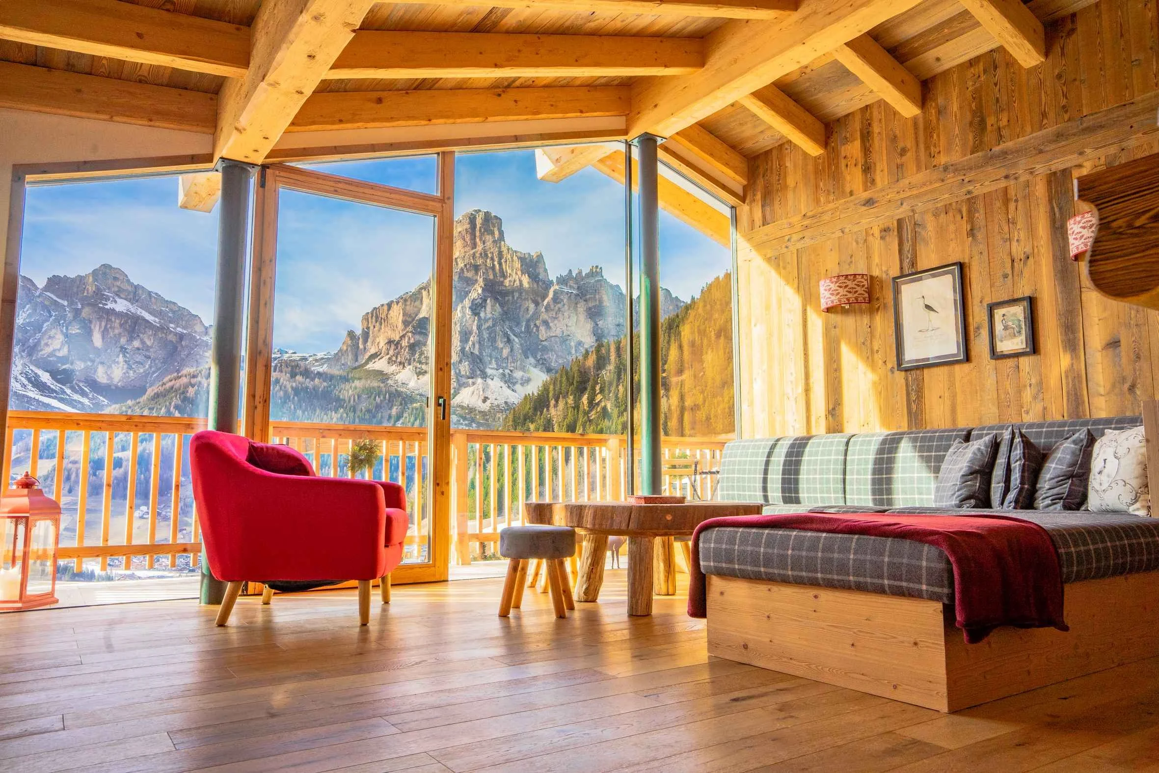 Exclusive Apartments for rent — Luxury Chalet Liosa in Corvara ...