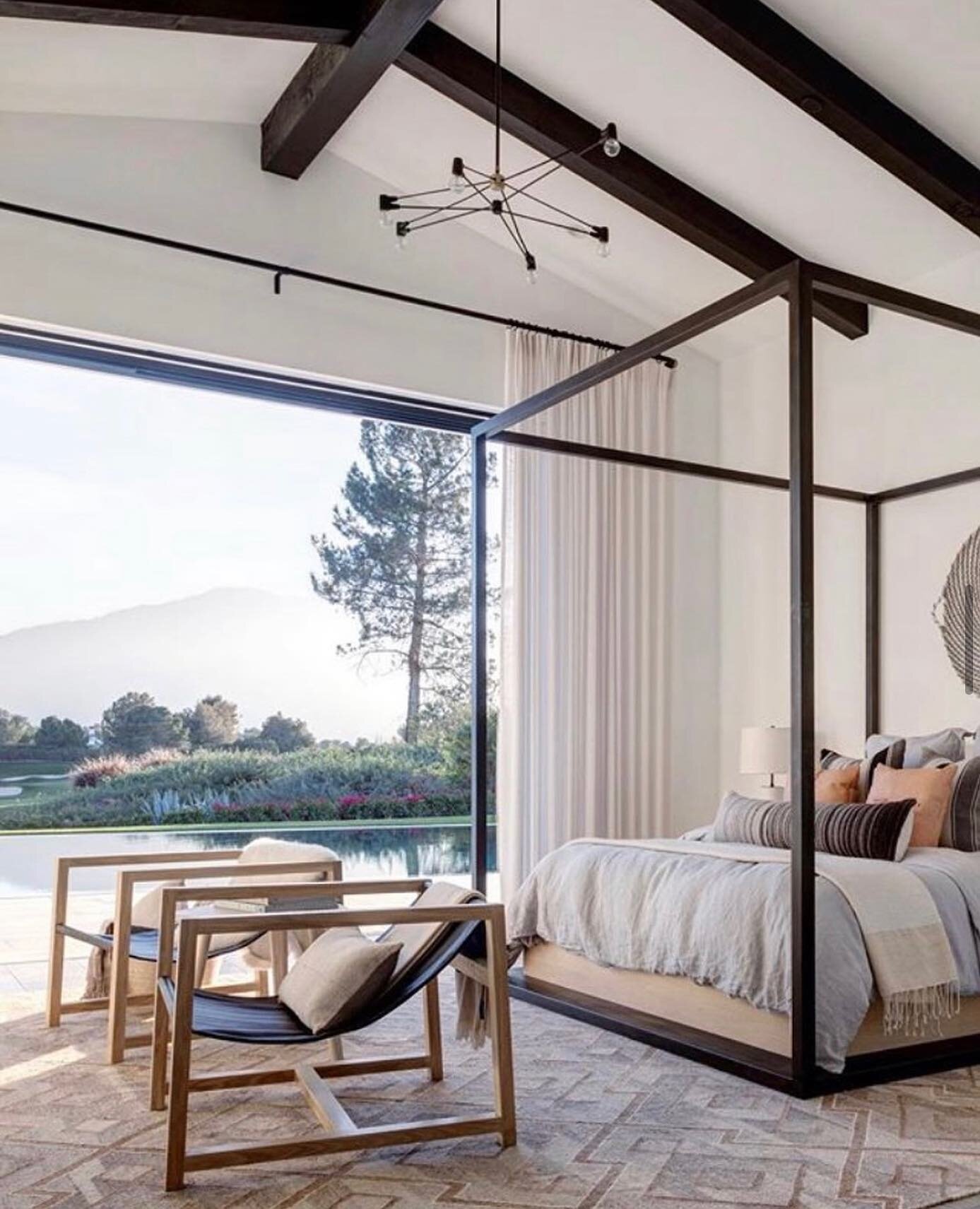 Bedroom with a view 👀 

.
.
.
.
.

@studiolifestyle_