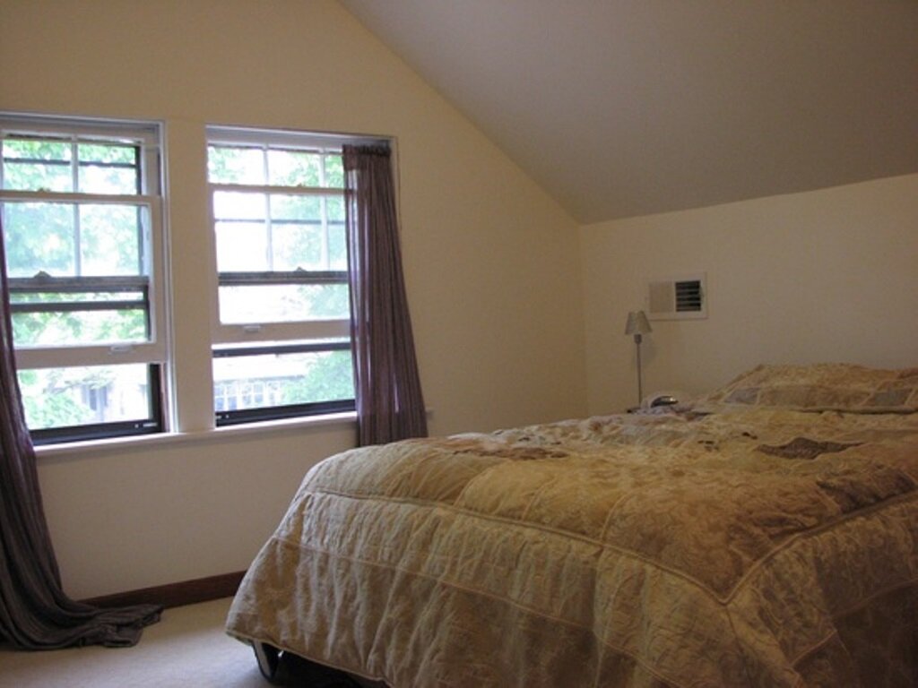 LaFleur Residence master bedroom.jpg