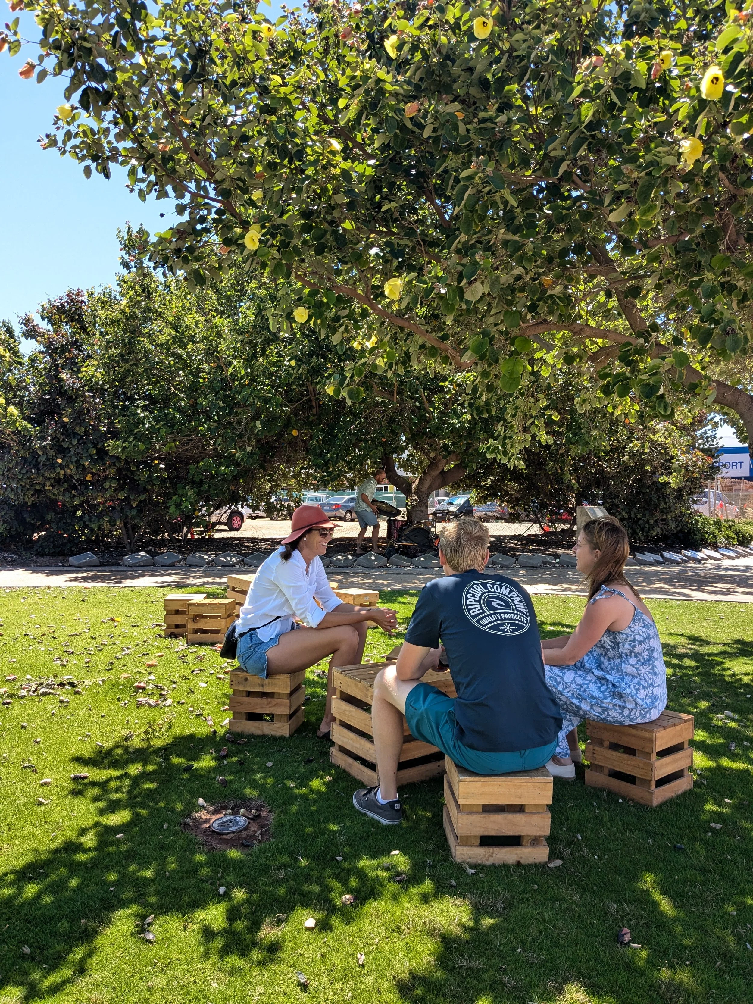 Beachcomber Busking Comp - Harmony Festival