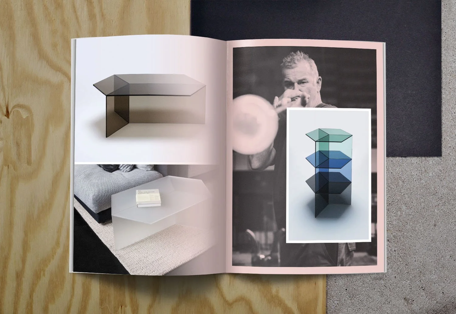 Doppelseite mit Produktfotos im Katalog von NeoCraft