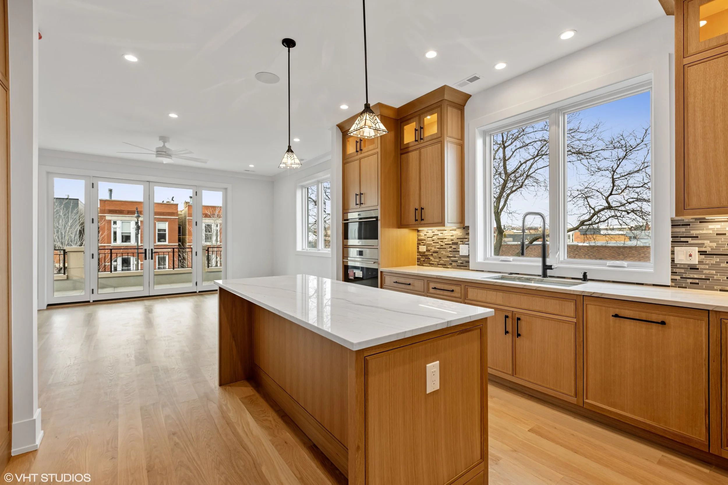UNIT 2 KITCHEN.jpg