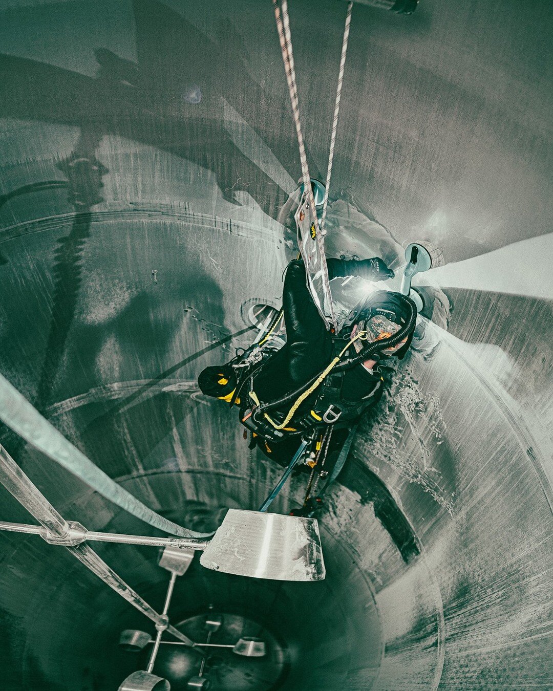 Confined space rope access welding. Rope access technician welding a leaking tank.

HDR Pano but IG won't let me show the full size photo.

Shot on Sony A7III 24mm F1.4

#photography #photographer #photooftheday  #instagood #instagram #photo #picofth