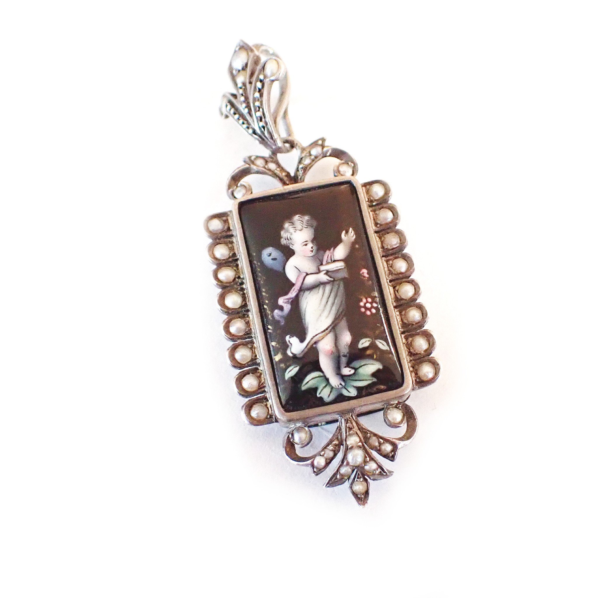 Victorian Painted Enamel Locket