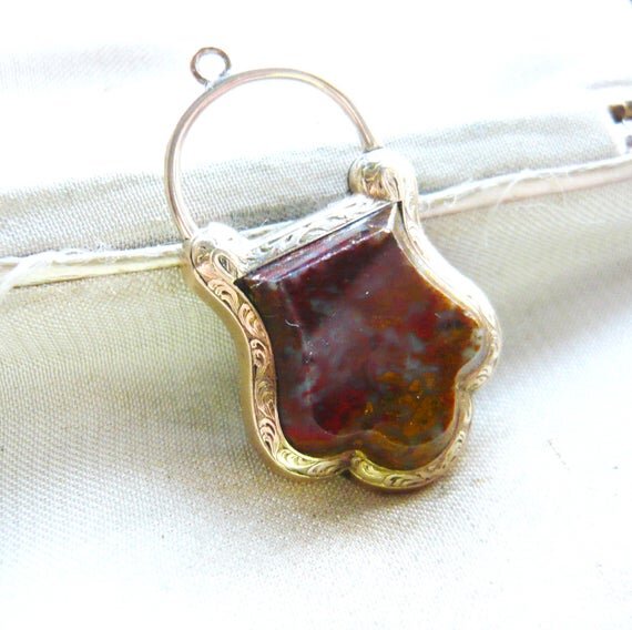 https://i.etsystatic.com/11619745/r/il/fdc2bc/2849986682/il_570xN.2849986682_p3da.jpg