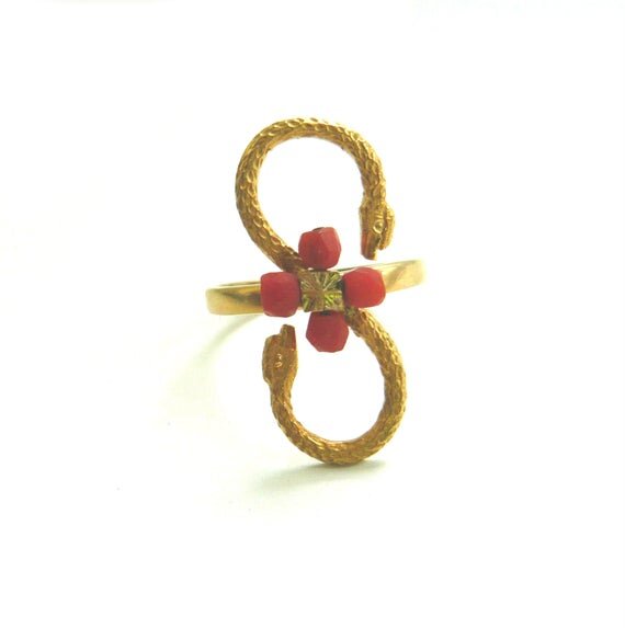 https://i.etsystatic.com/11619745/r/il/7e703c/2562306310/il_570xN.2562306310_as24.jpg