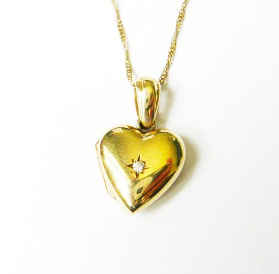 https://i.etsystatic.com/11619745/r/il/be7c43/3139774409/il_570xN.3139774409_5sky.jpg