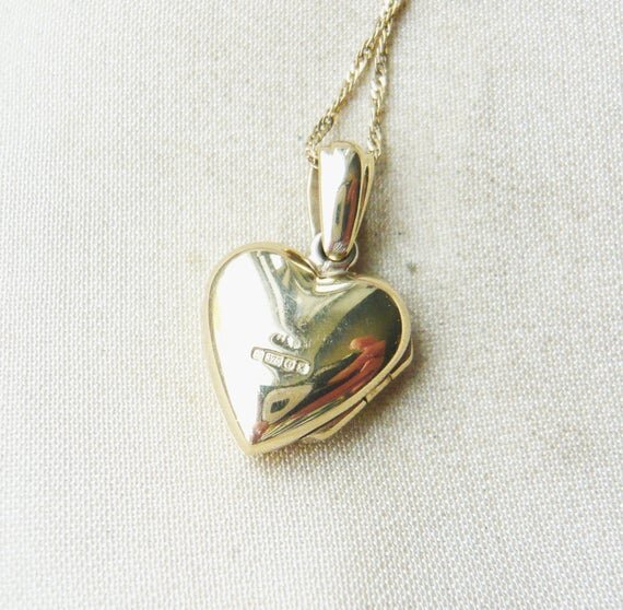 https://i.etsystatic.com/11619745/r/il/50513e/3139775359/il_570xN.3139775359_8zb6.jpg