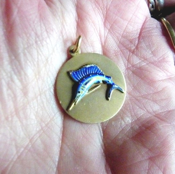 https://i.etsystatic.com/11619745/r/il/7606da/3000948787/il_570xN.3000948787_8s2l.jpg