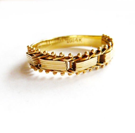 https://i.etsystatic.com/11619745/r/il/3575ab/2938352500/il_570xN.2938352500_fq1p.jpg