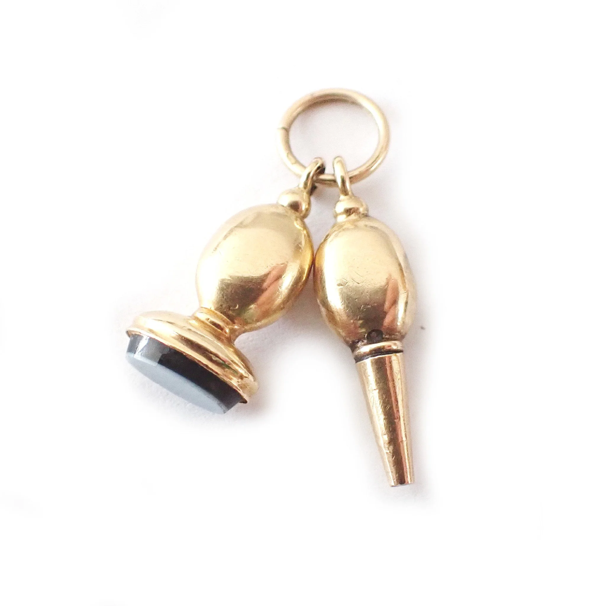 Victorian 18ct Seal & Watch Key Charms